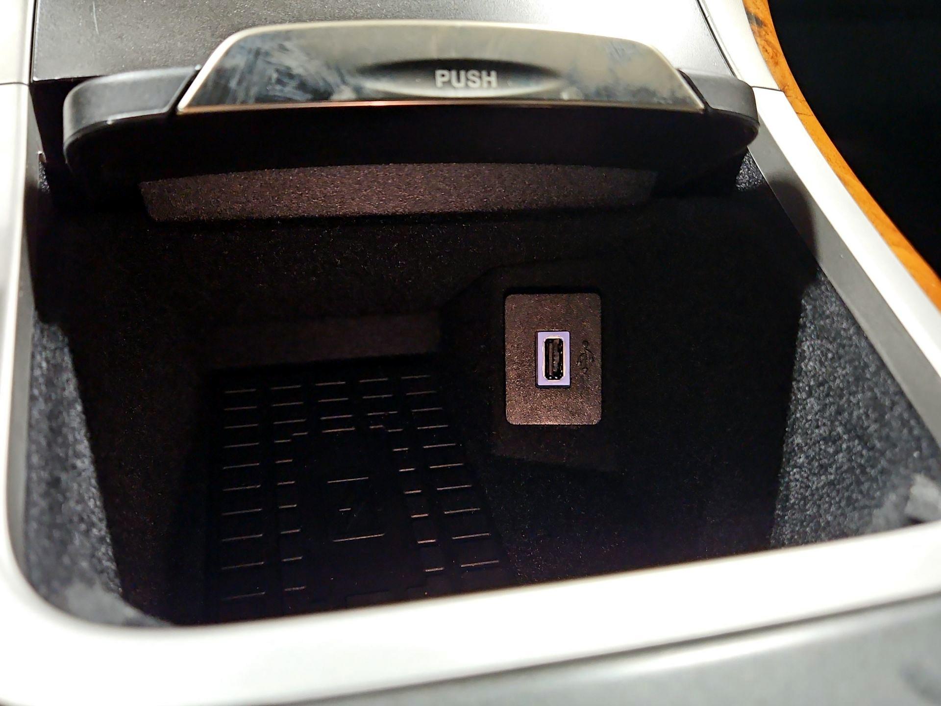 Thumbnail: 2019 Lincoln Nautilus - 19