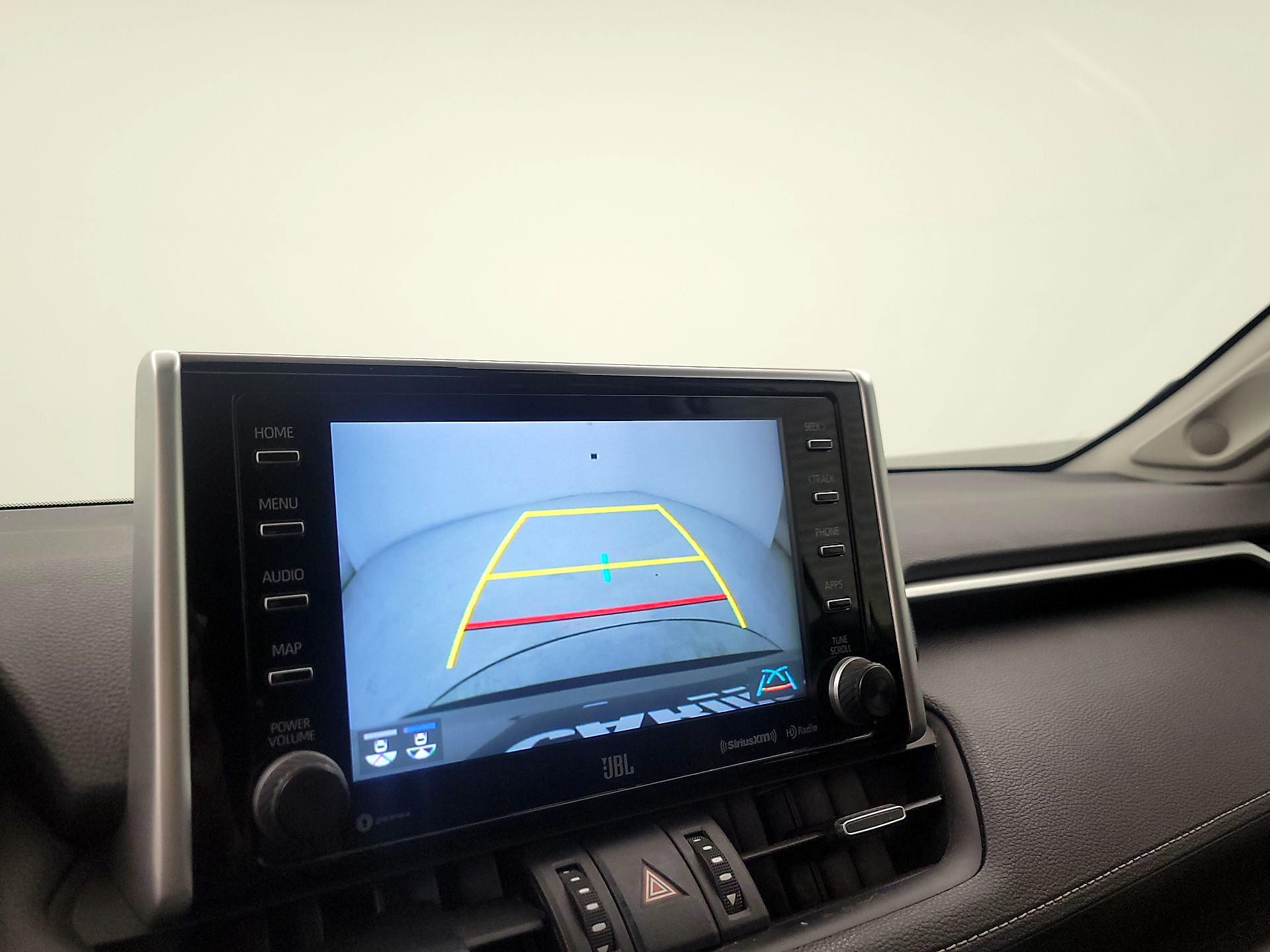 Thumbnail: 2021 Toyota RAV4 - 14