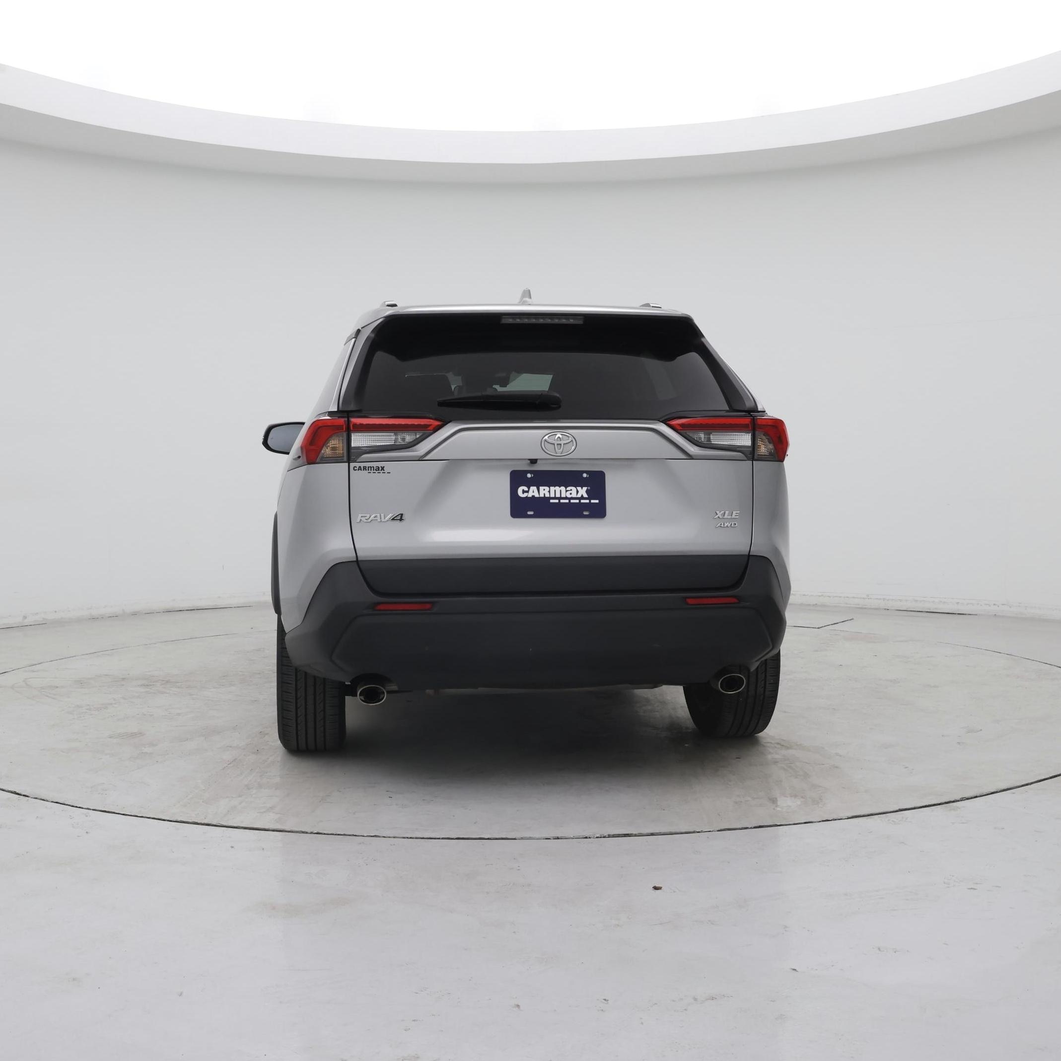 Thumbnail: 2021 Toyota RAV4 - 6