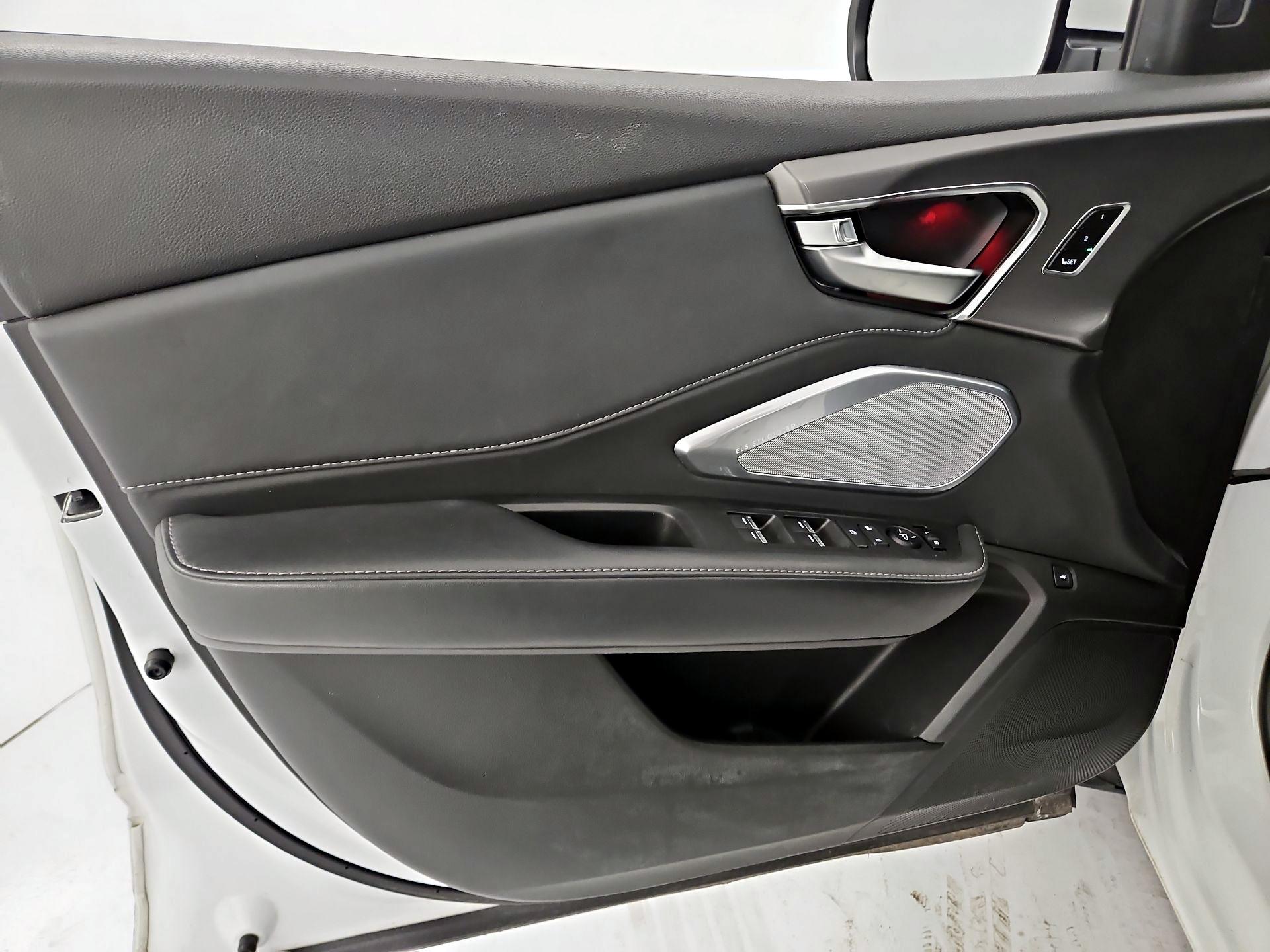 Thumbnail: 2021 Acura RDX - 12