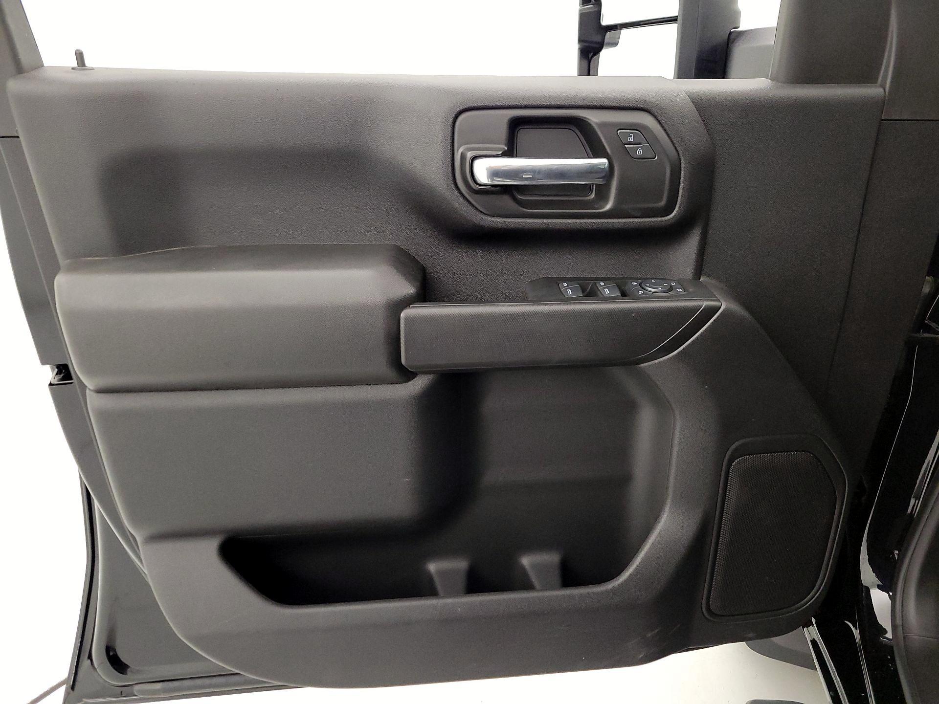 Thumbnail: 2025 Chevrolet Silverado 2500 - 12