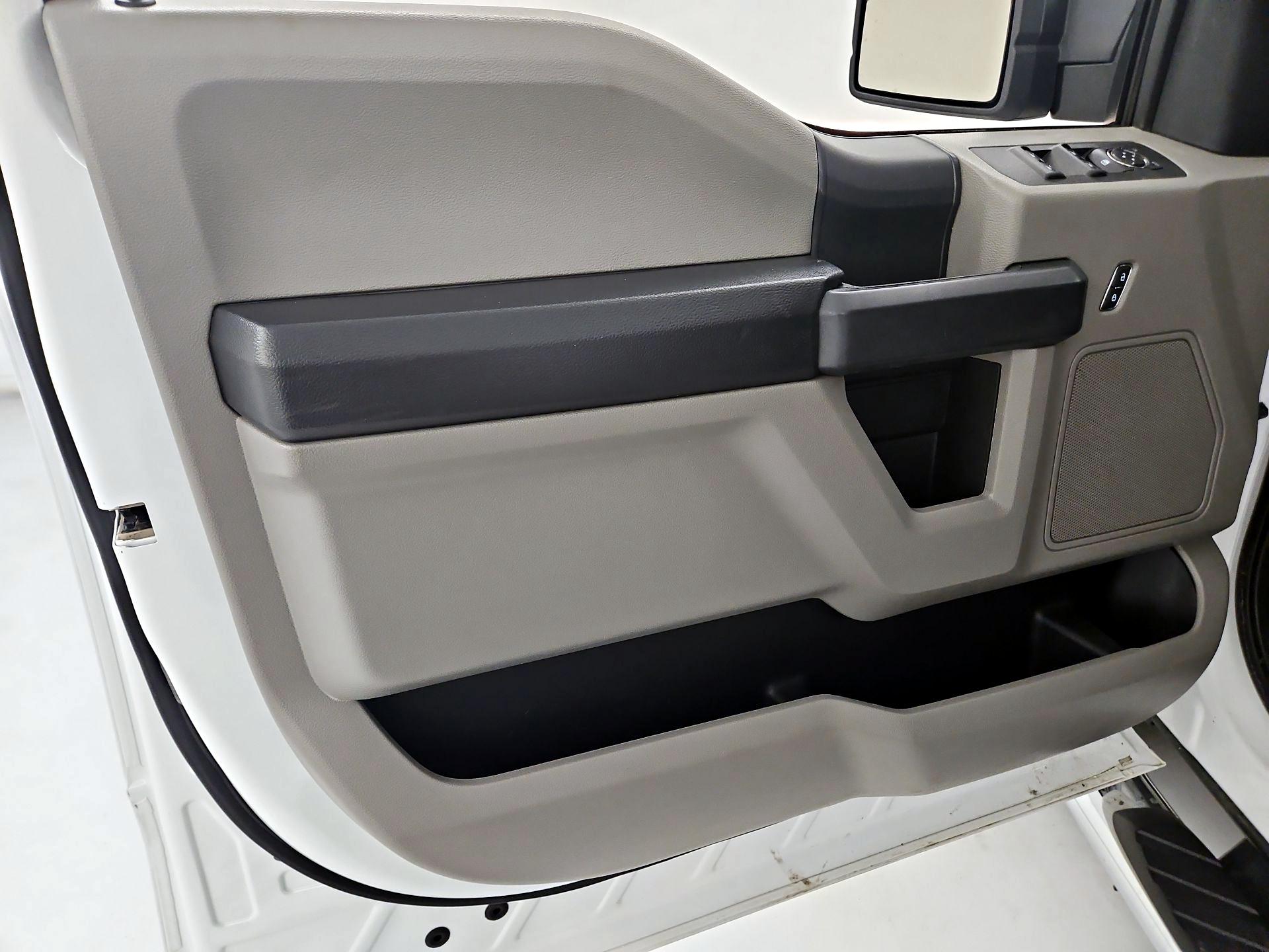 Thumbnail: 2020 Ford F-150 - 12