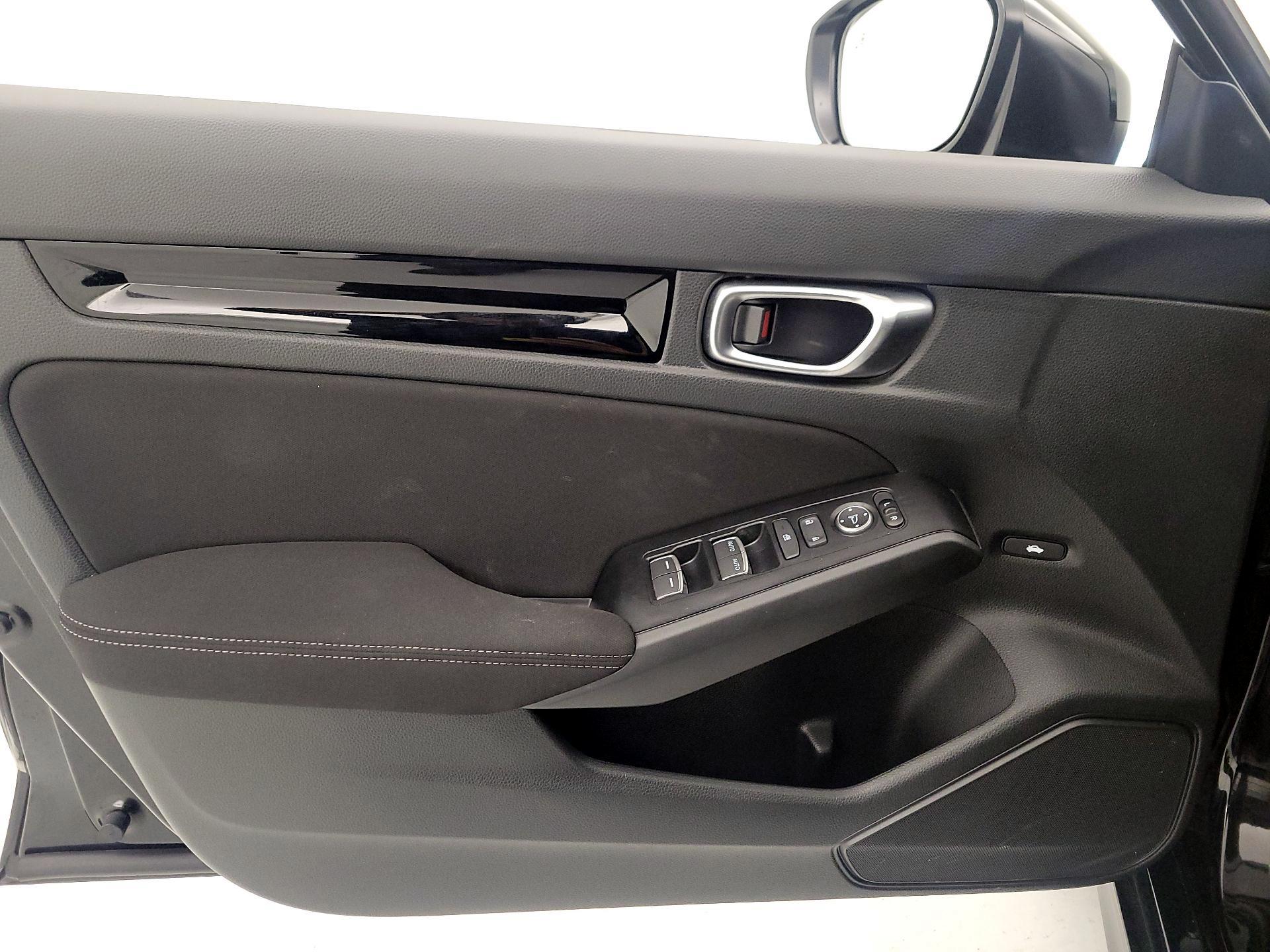 Thumbnail: 2026 Honda Civic - 12