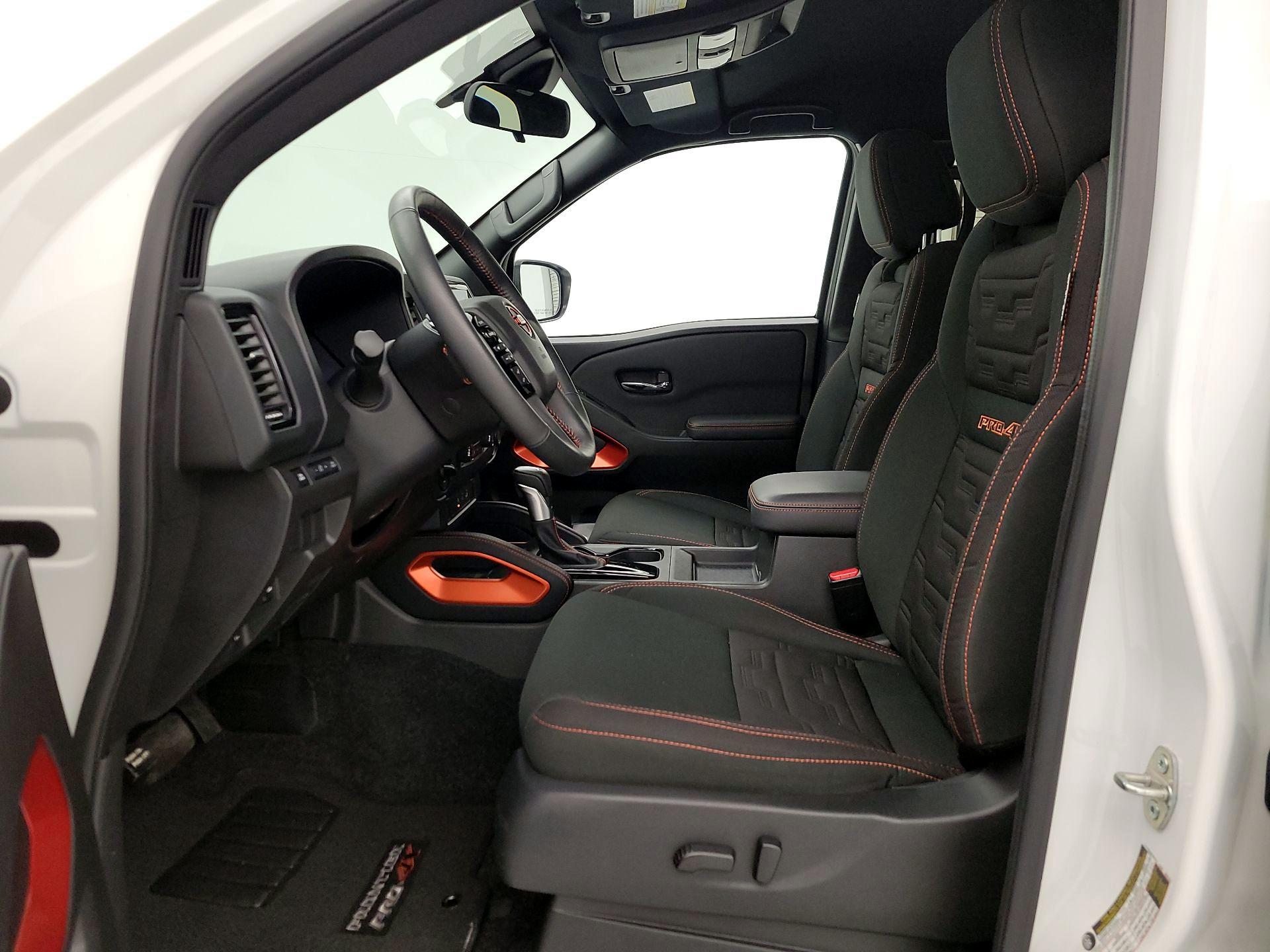 Thumbnail: 2024 Nissan Frontier - 11