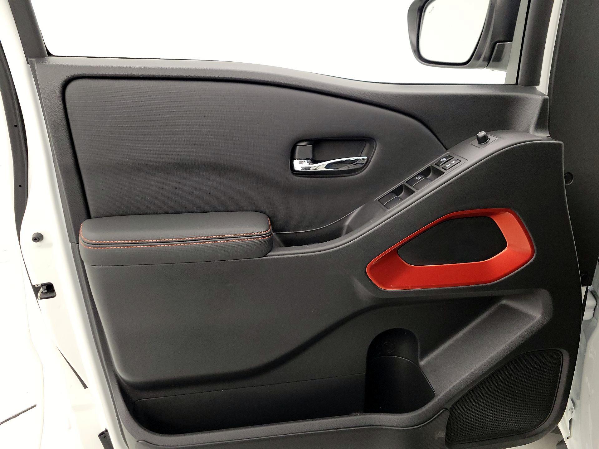 Thumbnail: 2024 Nissan Frontier - 12