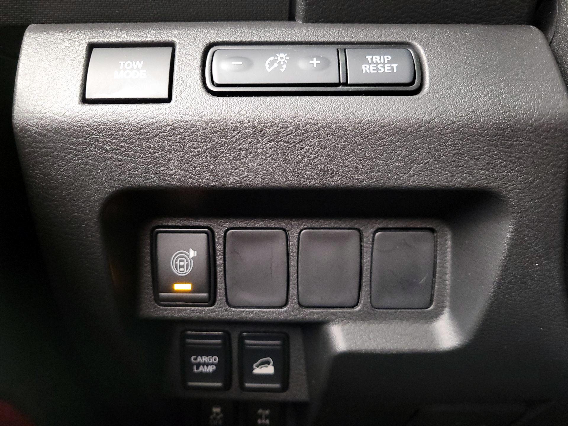 Thumbnail: 2024 Nissan Frontier - 13