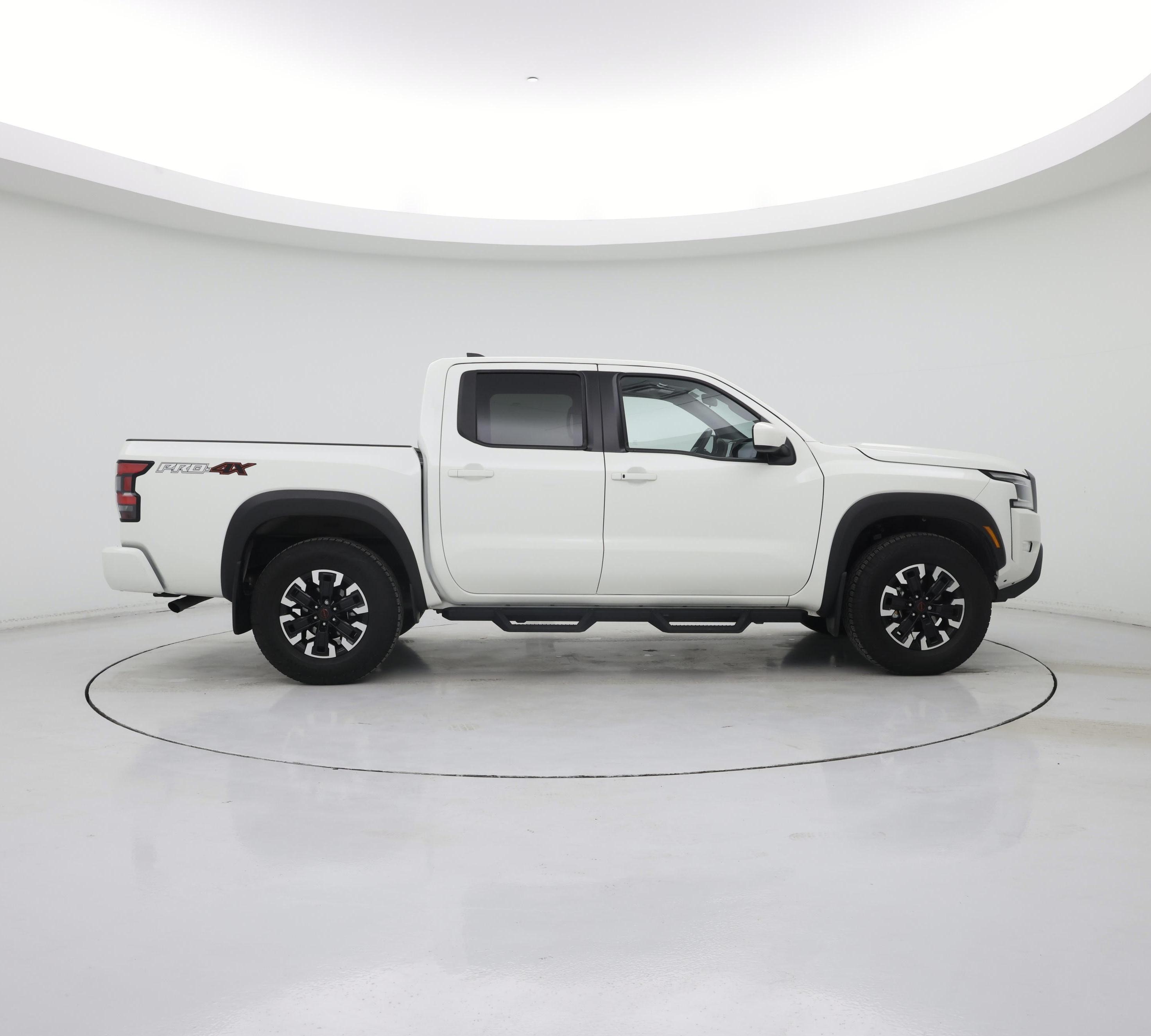 Thumbnail: 2024 Nissan Frontier - 7