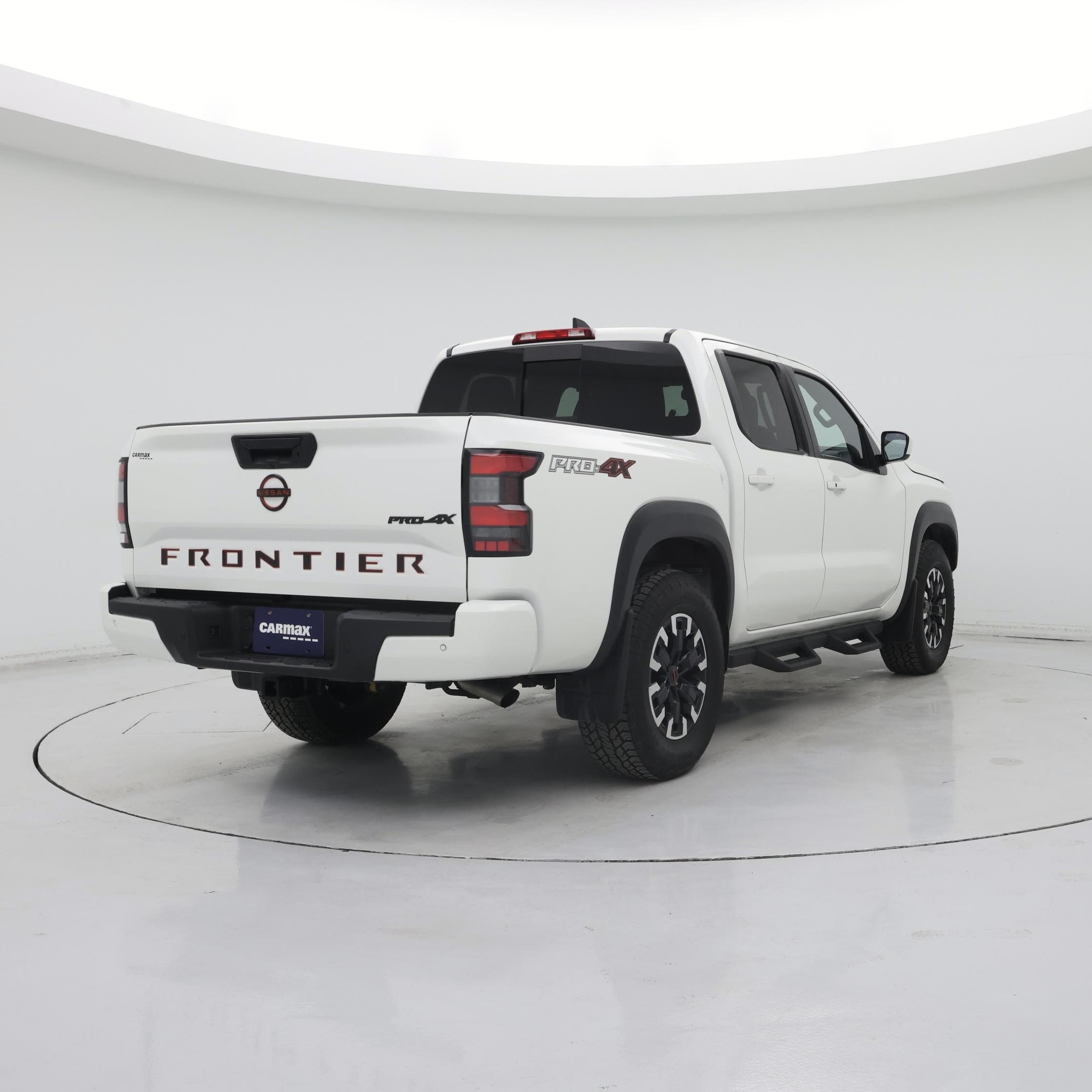 Thumbnail: 2024 Nissan Frontier - 8