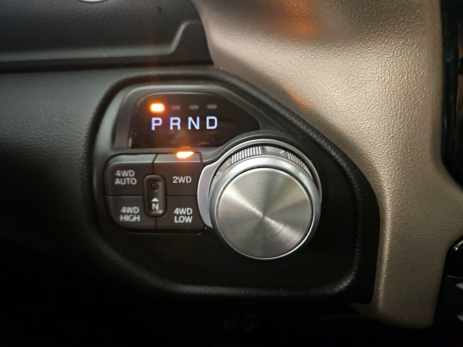 2019 RAM Ram 1500 Pickup Laramie - Photo 19