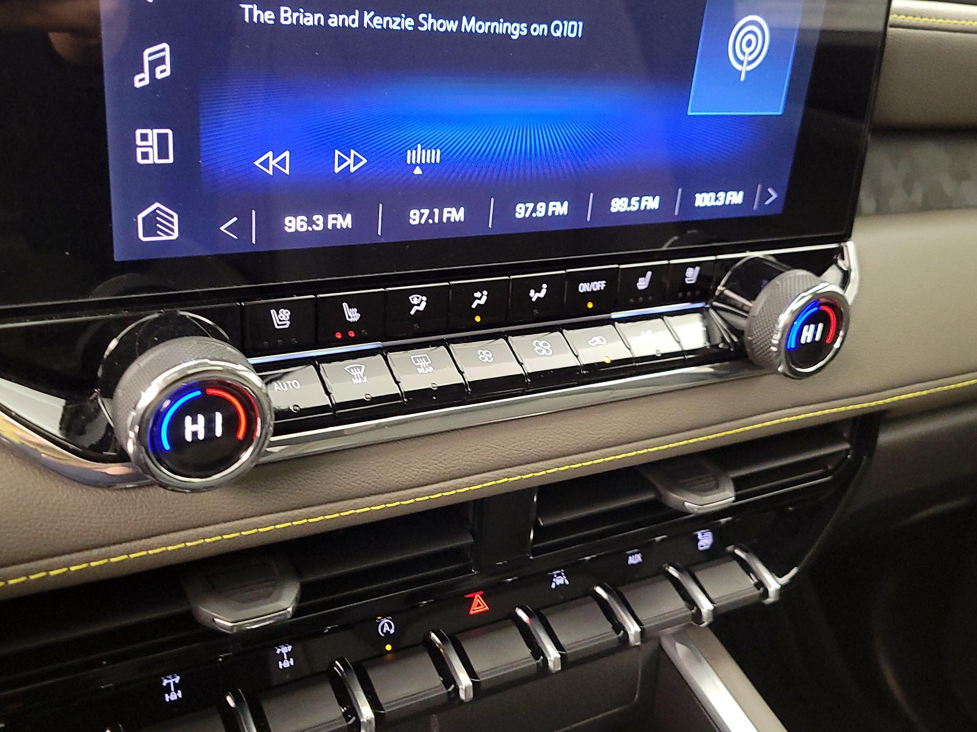 Thumbnail: 2025 Chevrolet Colorado - 16