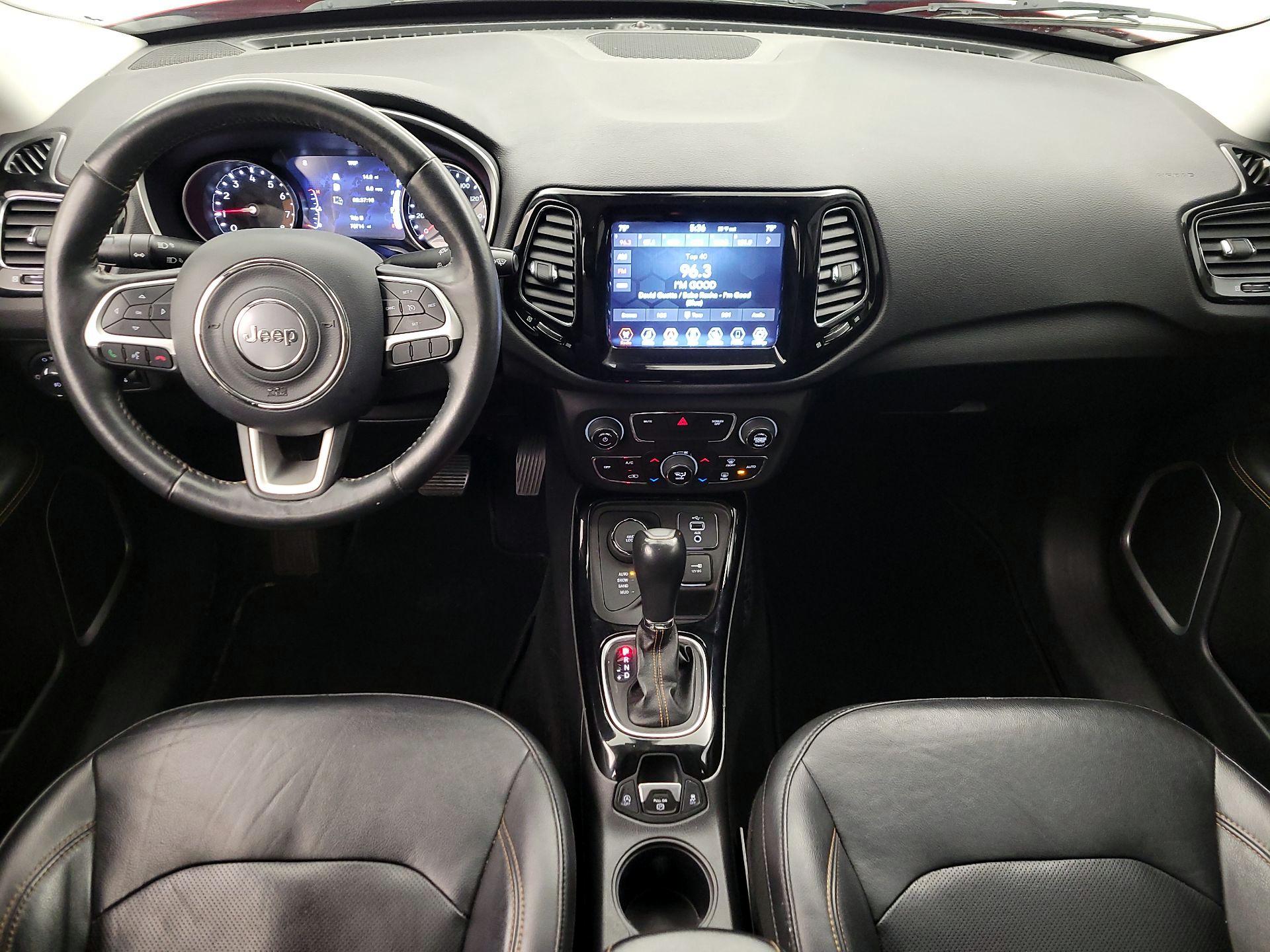 Thumbnail: 2019 Jeep Compass - 9