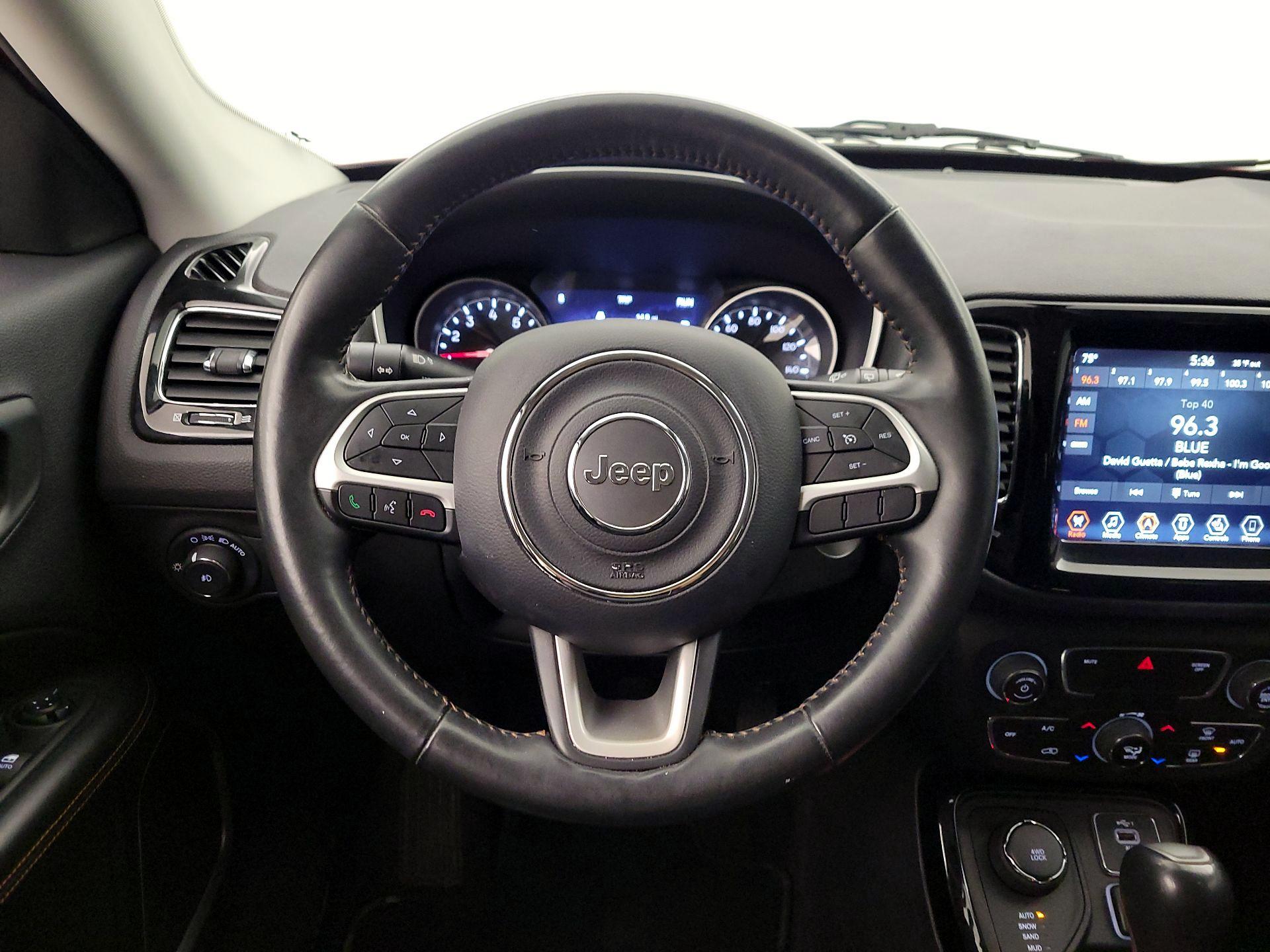 Thumbnail: 2019 Jeep Compass - 10