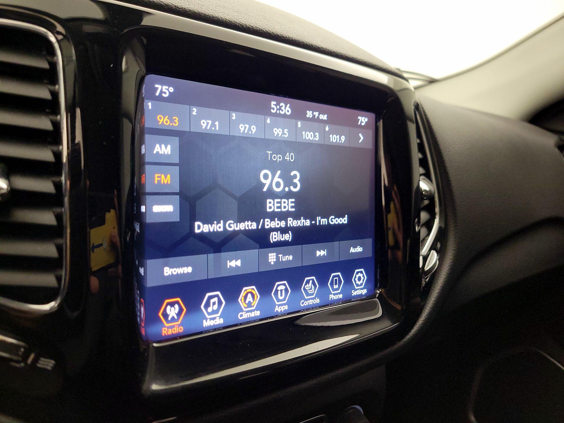 Thumbnail: 2019 Jeep Compass - 15