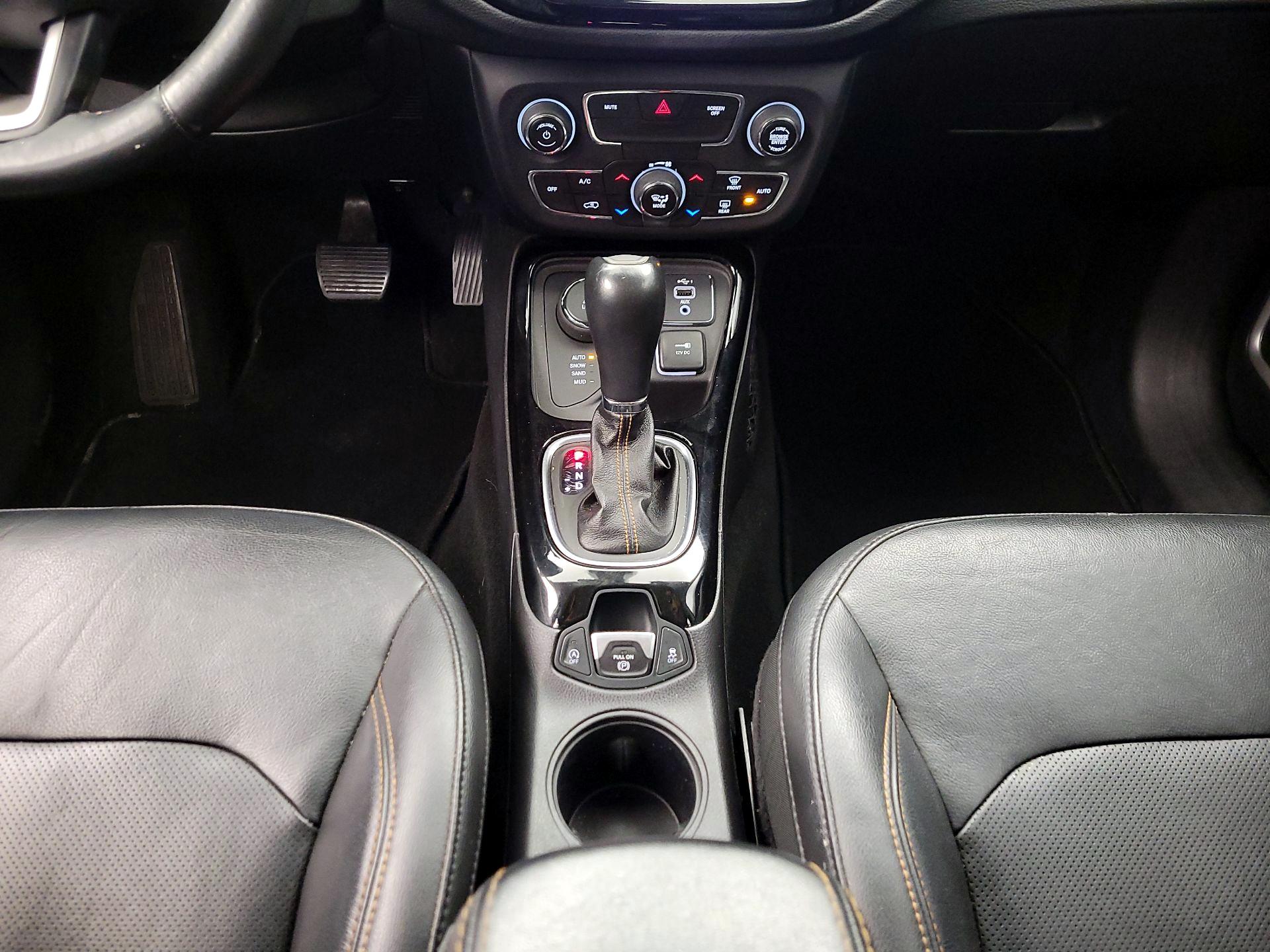 Thumbnail: 2019 Jeep Compass - 17