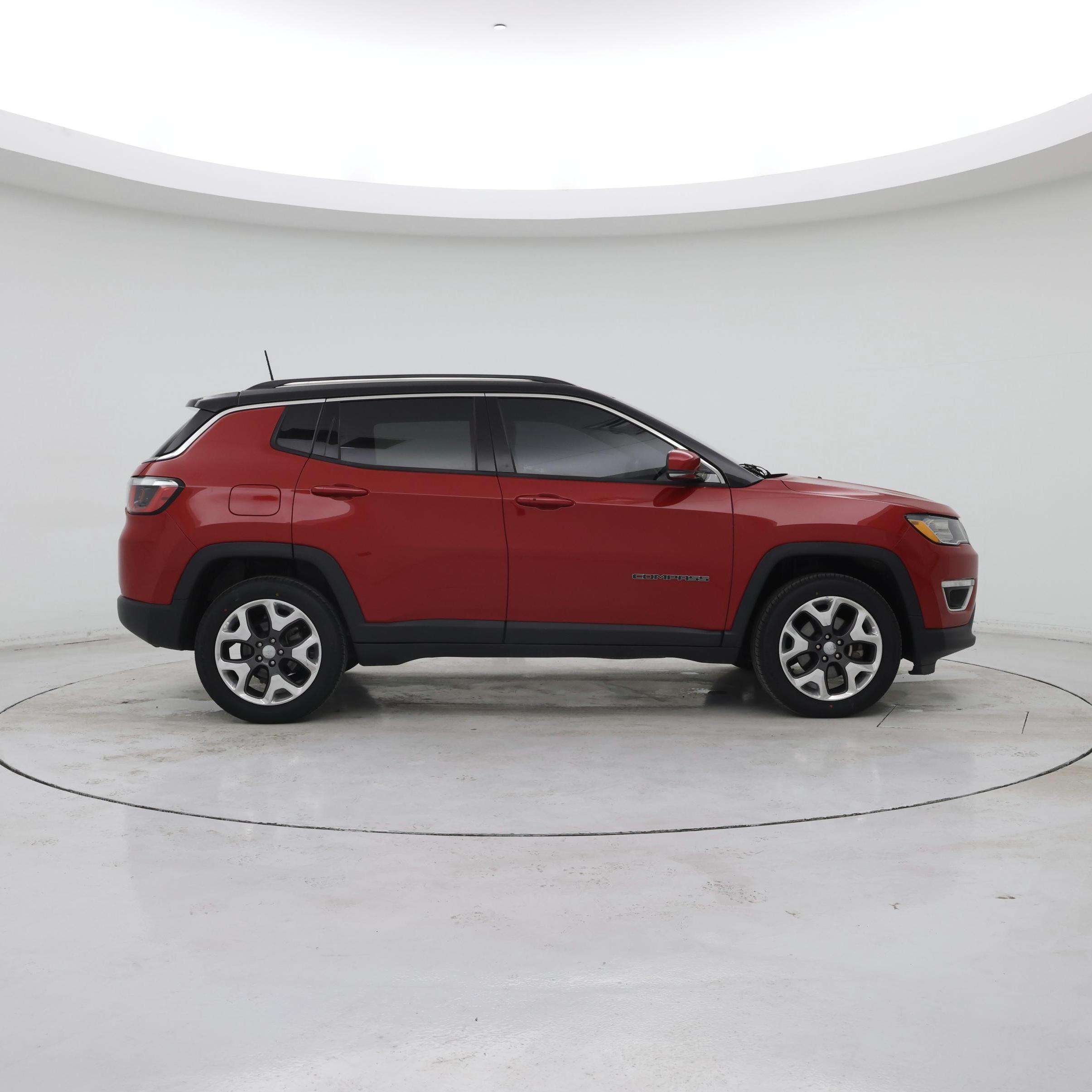 Thumbnail: 2019 Jeep Compass - 7