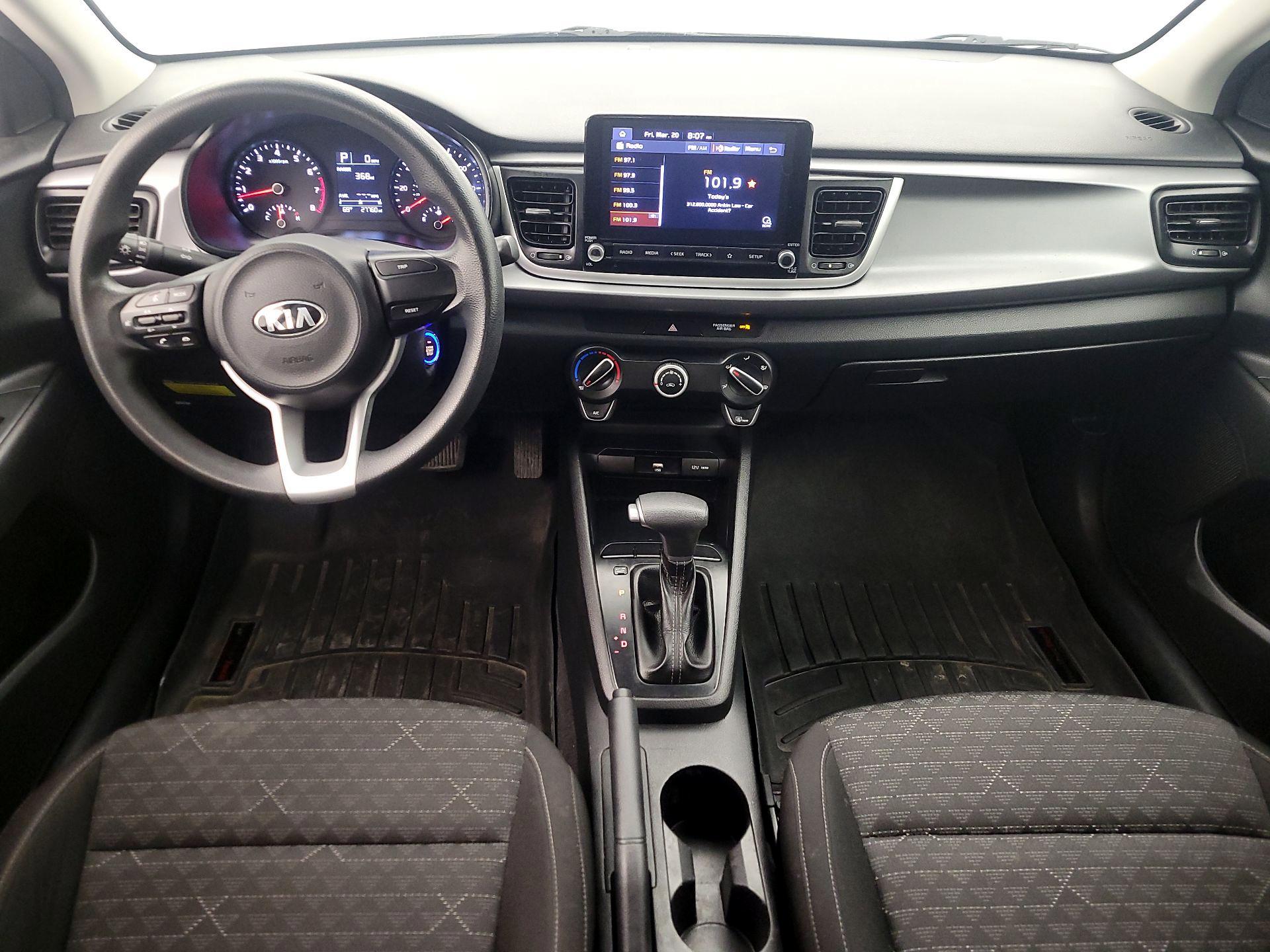 Thumbnail: 2021 Kia Rio - 9