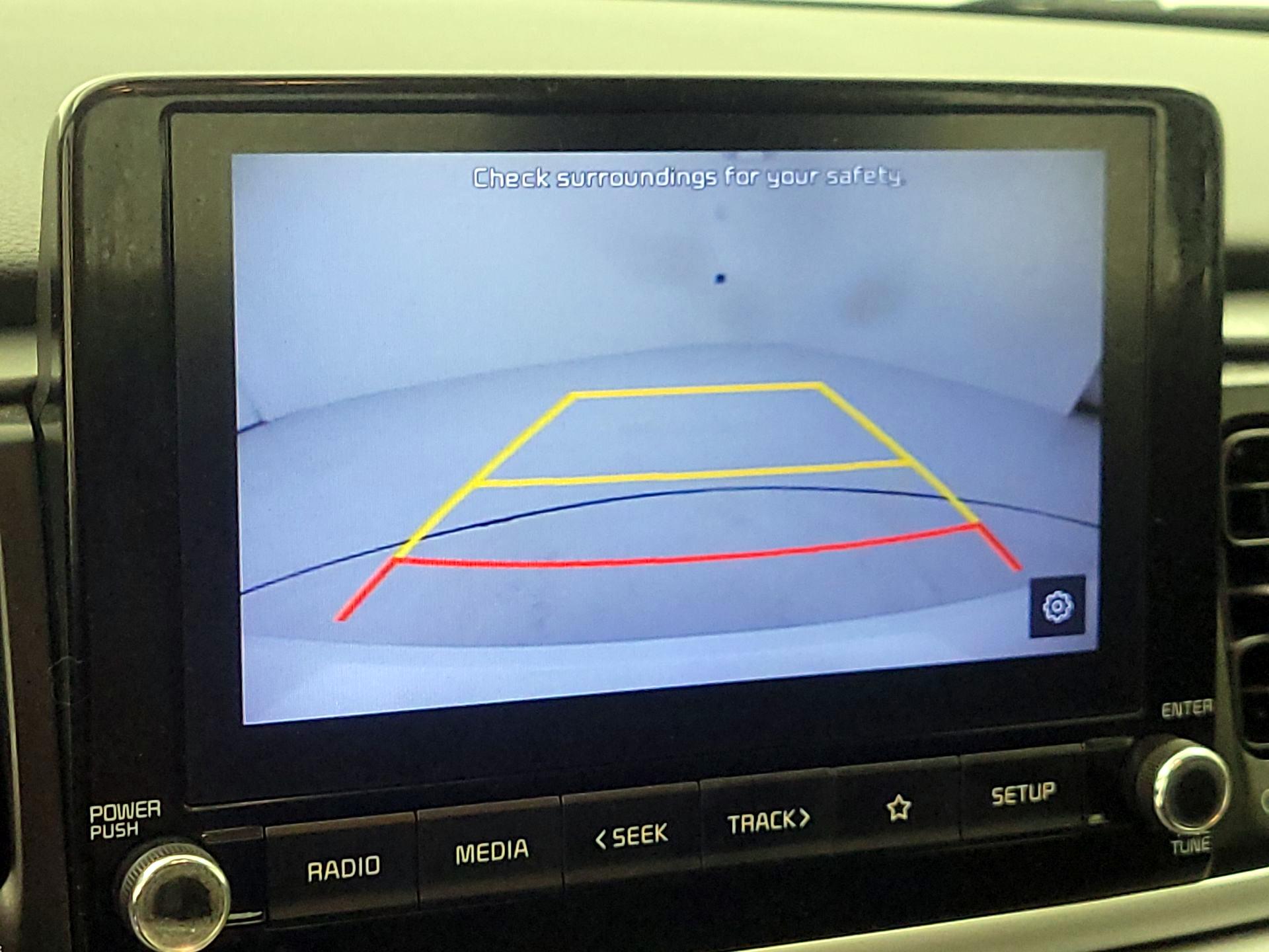 Thumbnail: 2021 Kia Rio - 14