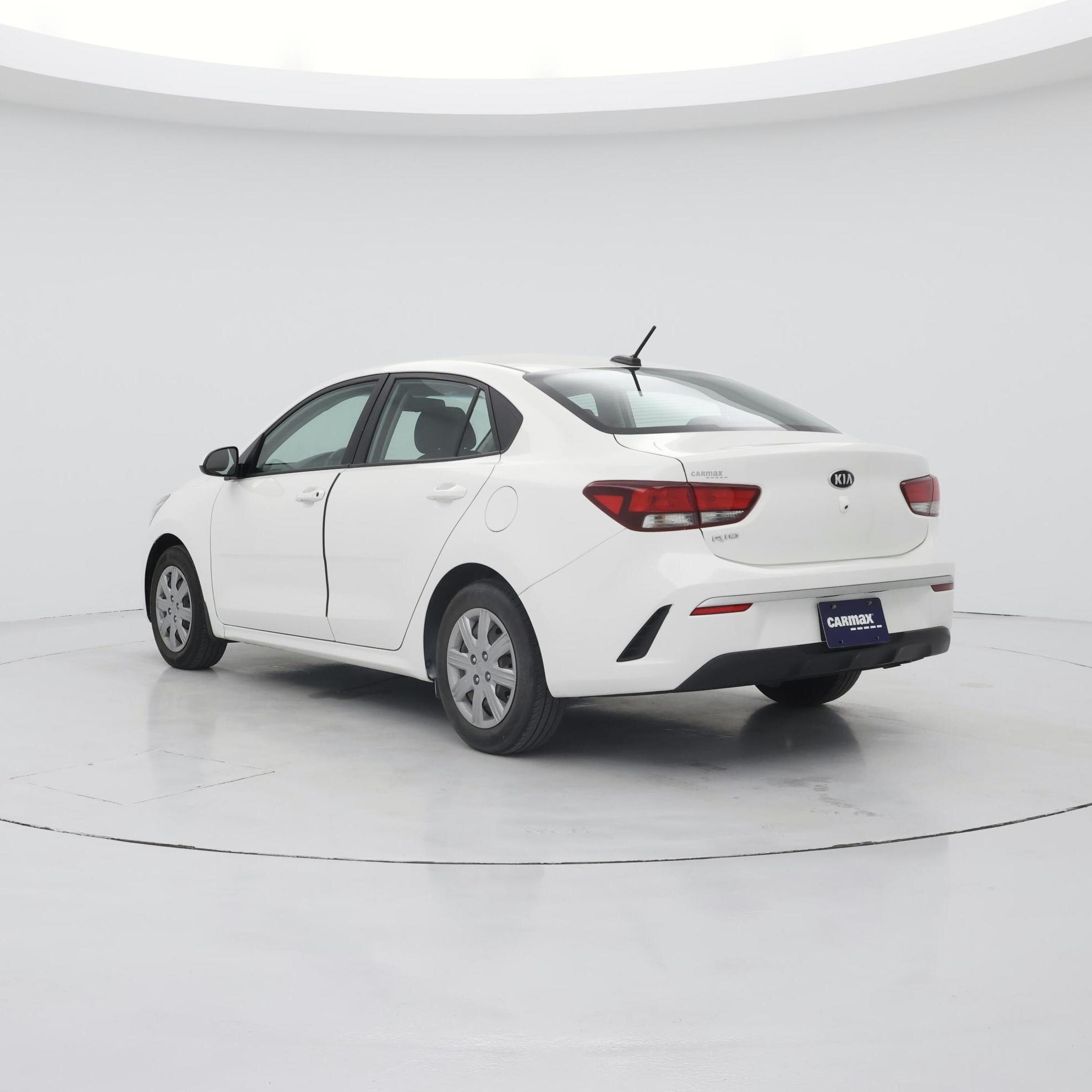 Thumbnail: 2021 Kia Rio - 2