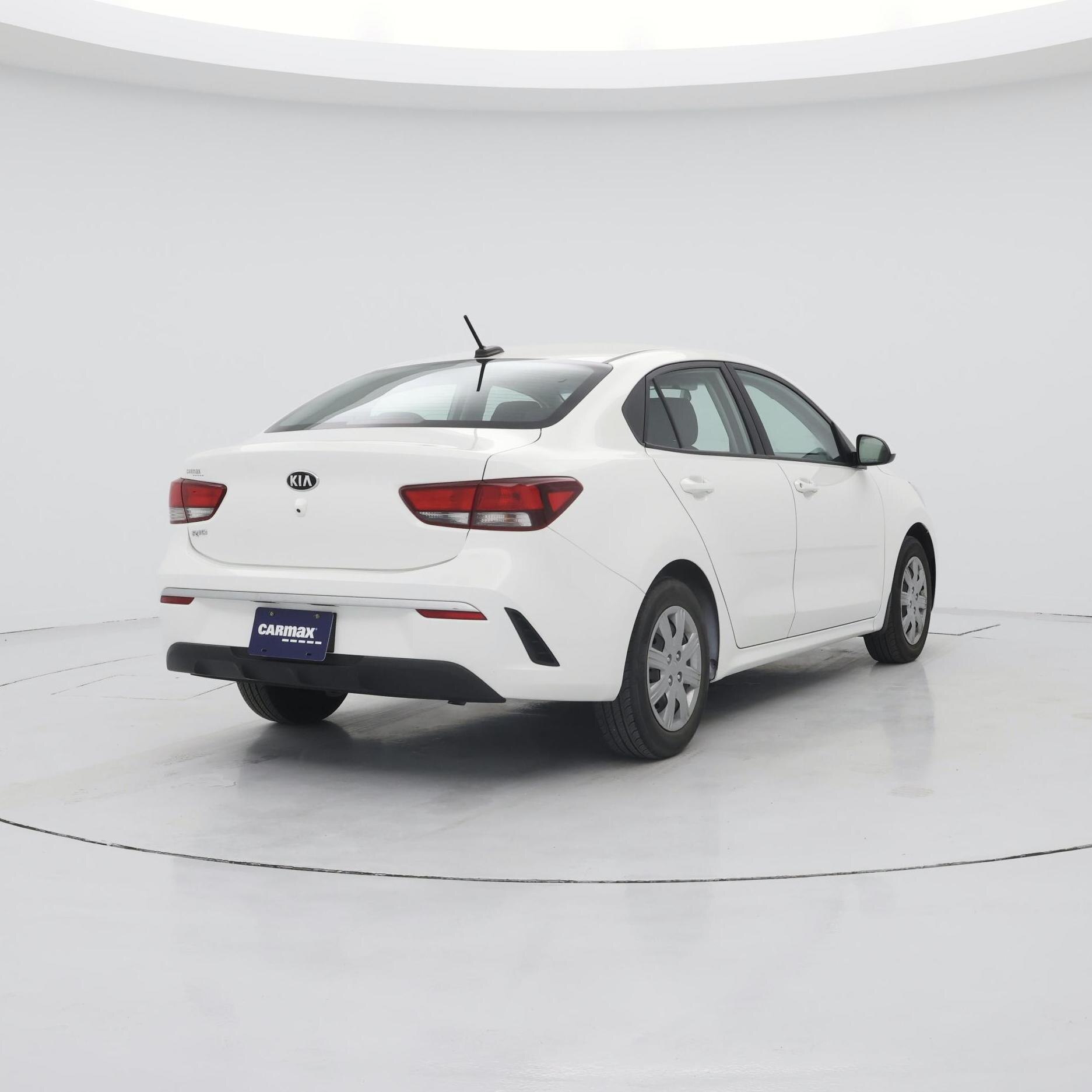 Thumbnail: 2021 Kia Rio - 8