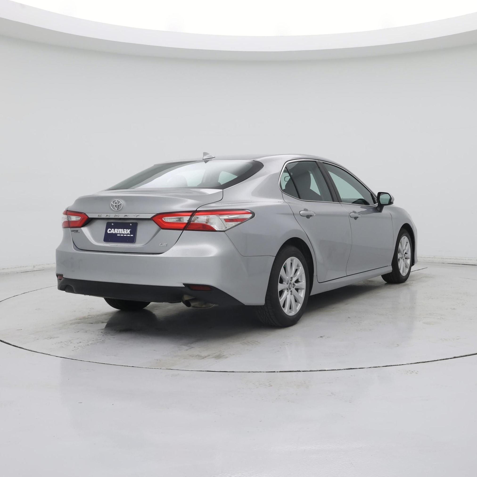 Thumbnail: 2019 Toyota Camry - 8