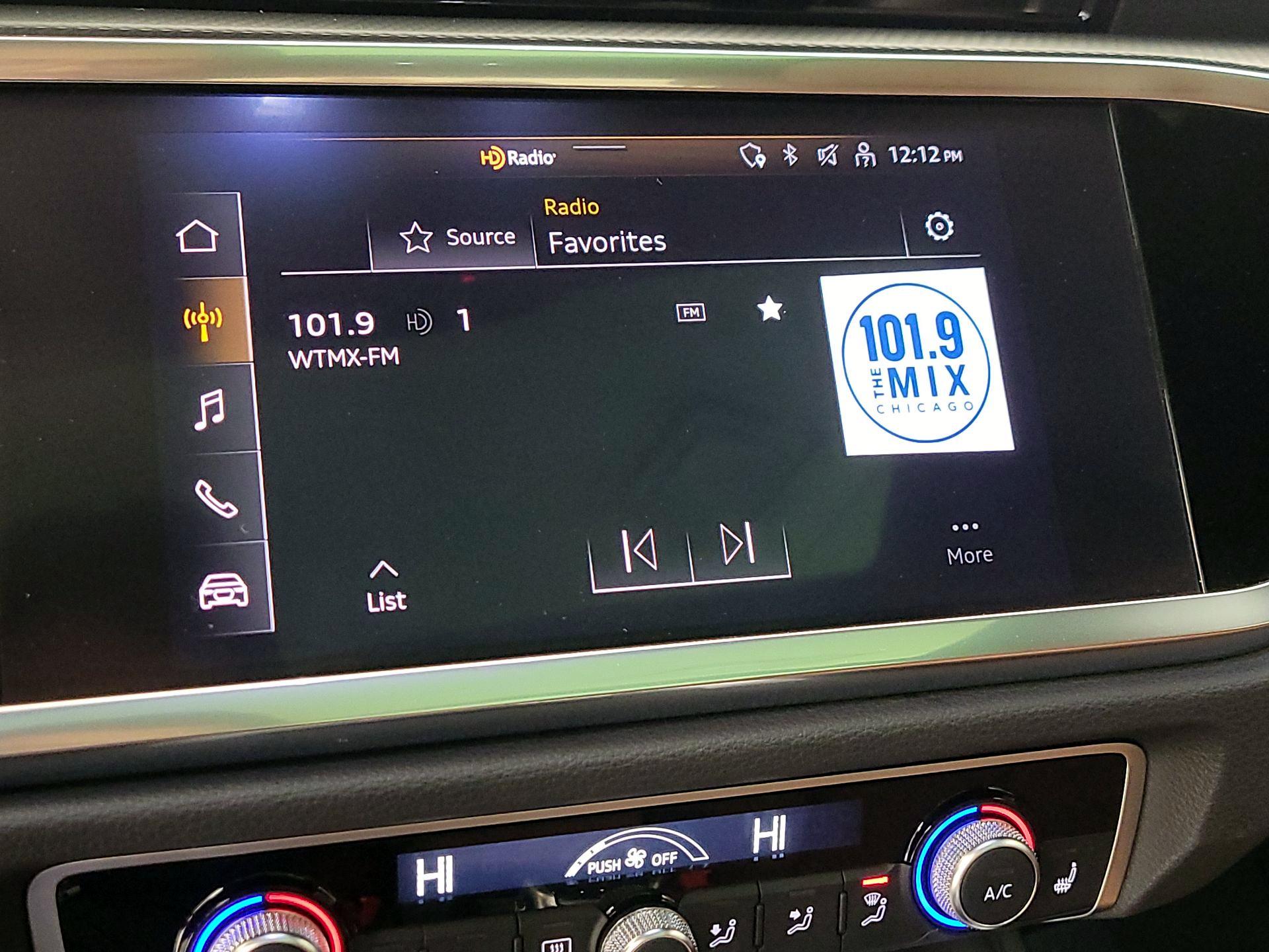 Thumbnail: 2022 Audi Q3 - 15