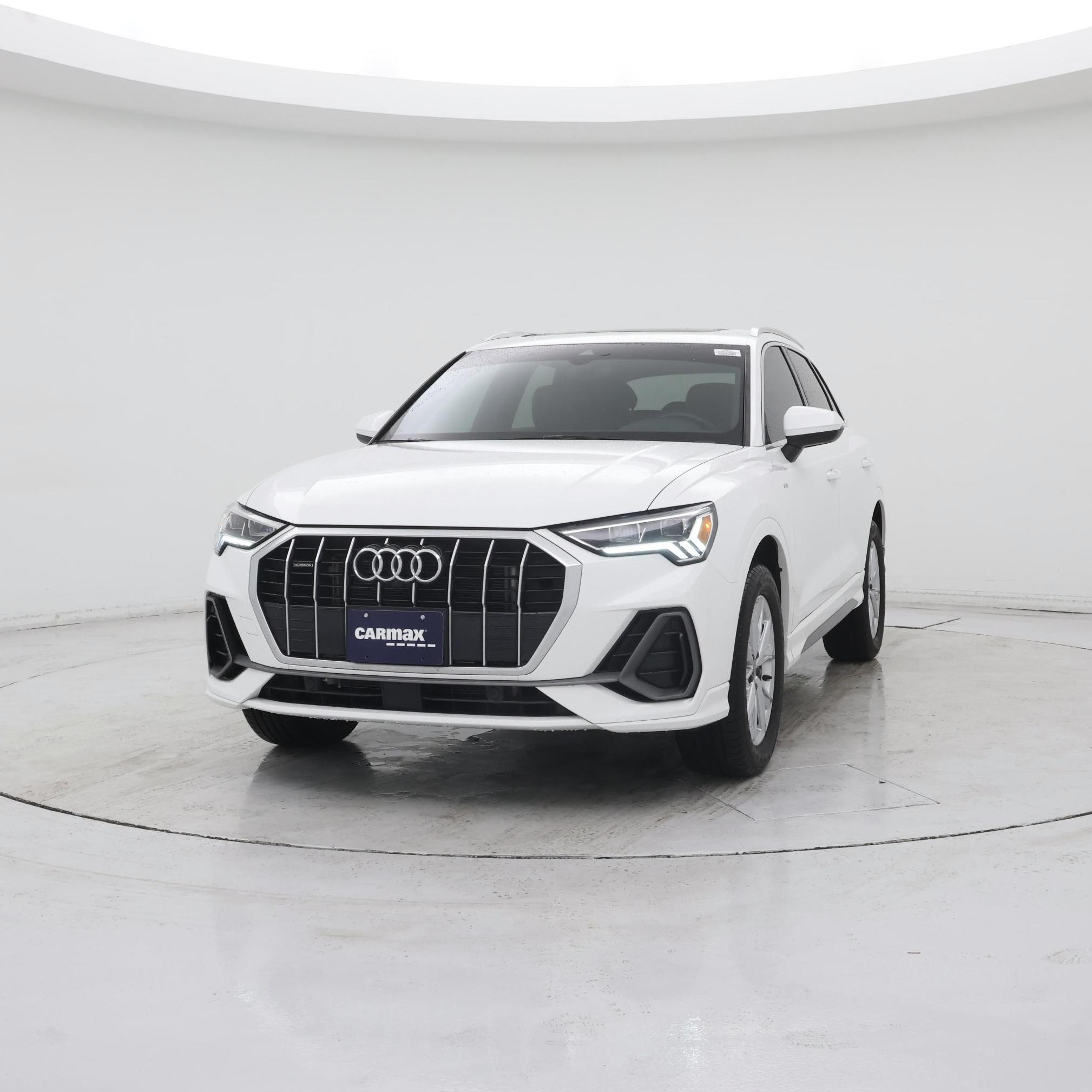 Thumbnail: 2022 Audi Q3 - 4