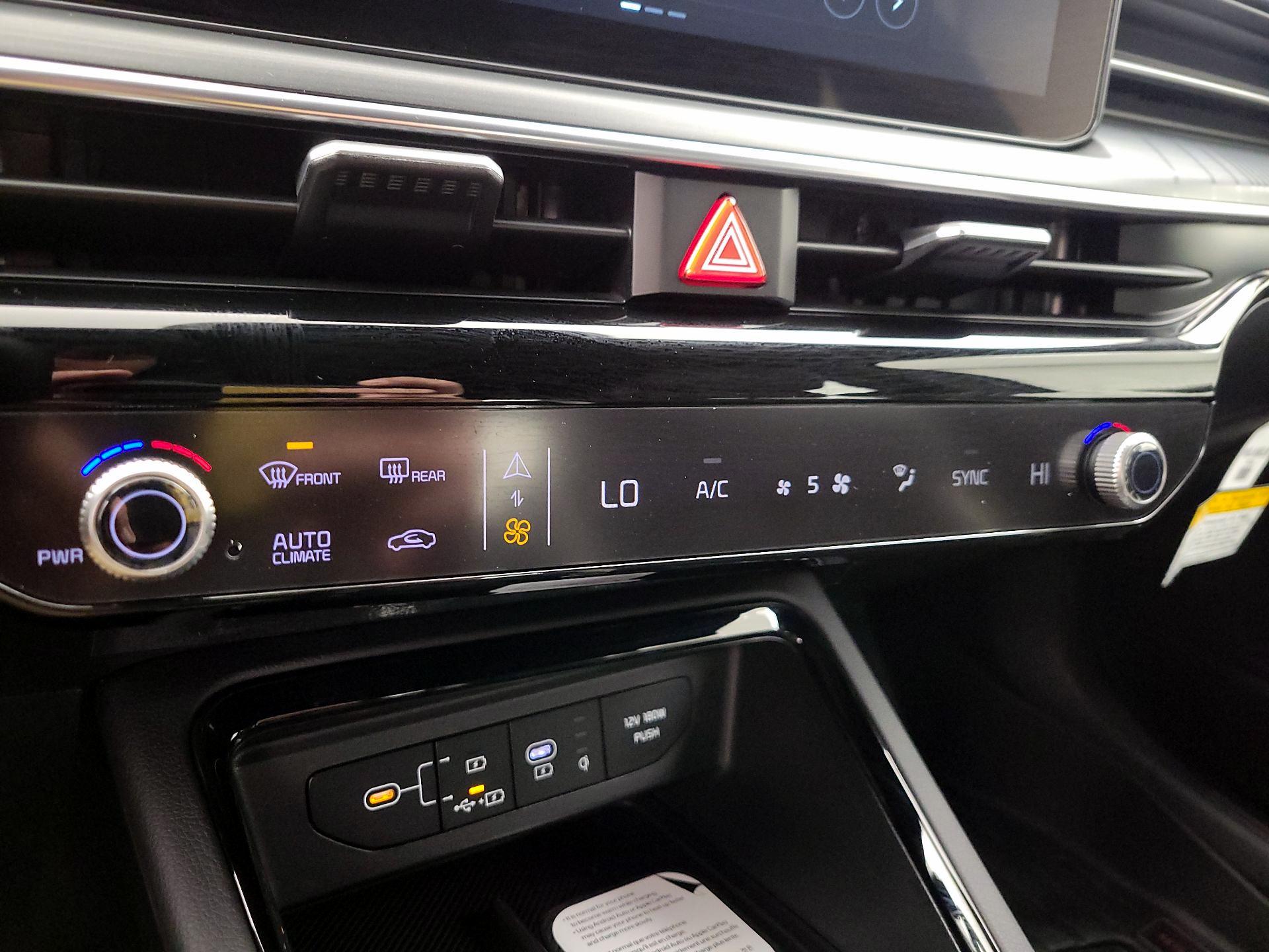 Thumbnail: 2026 Kia K5 - 17