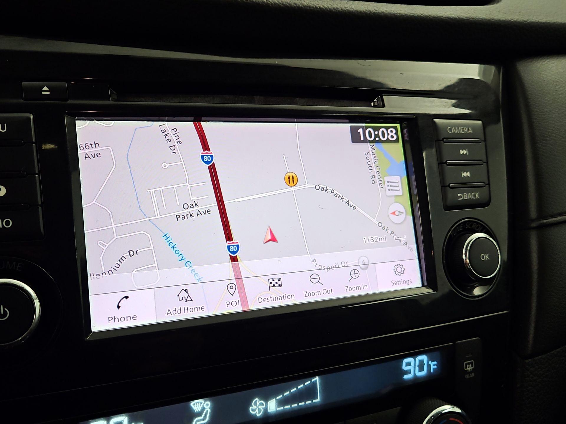 Thumbnail: 2018 Nissan Rogue - 14