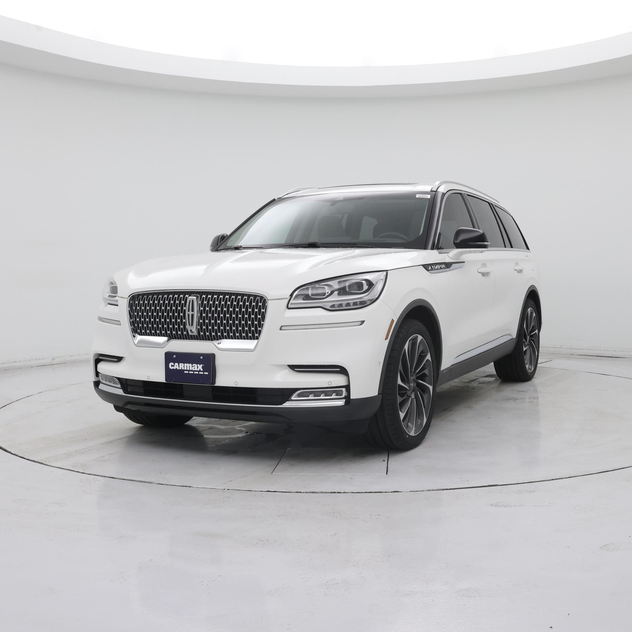 Thumbnail: 2020 Lincoln Aviator - 4