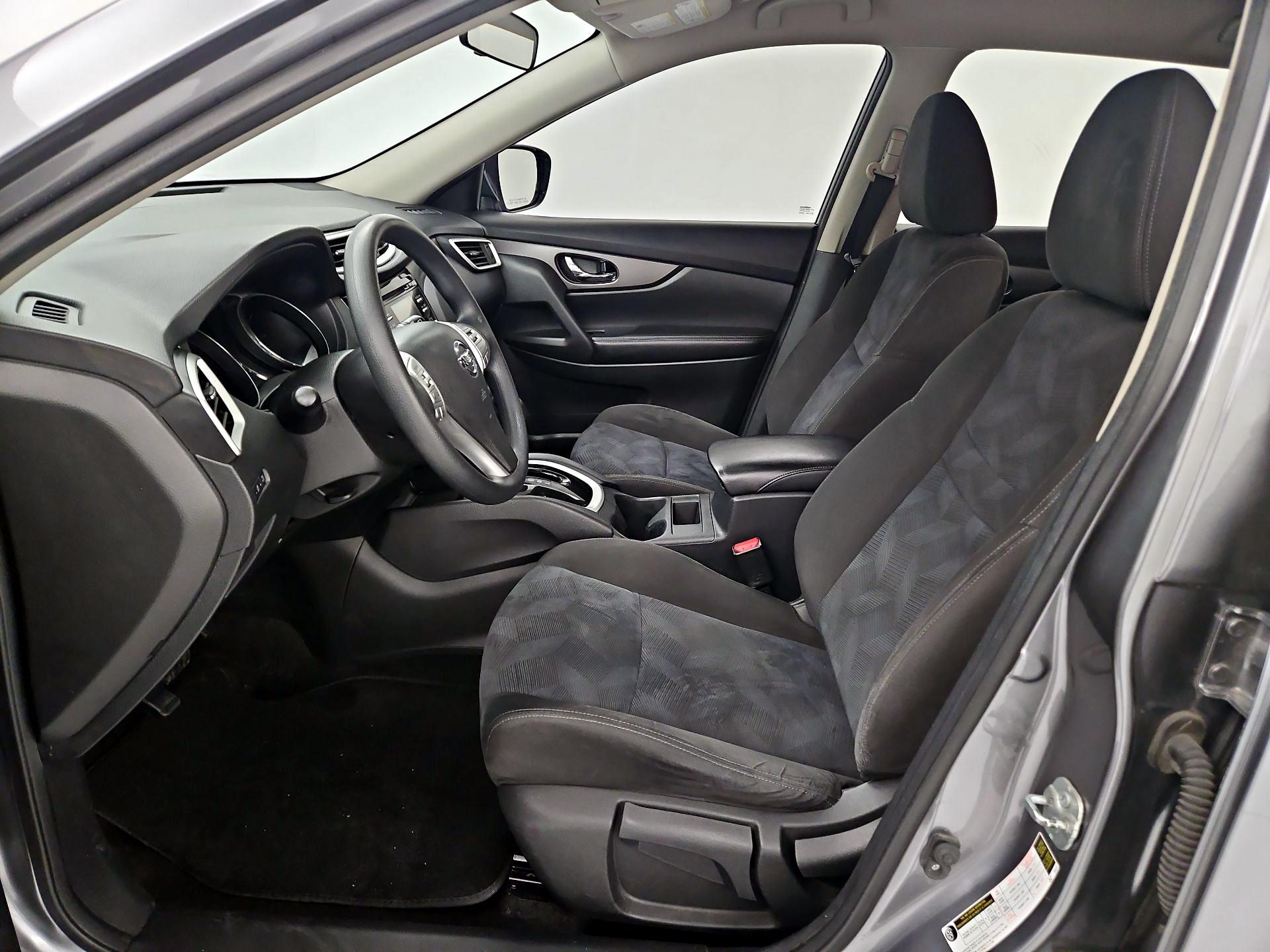 Thumbnail: 2015 Nissan Rogue - 11