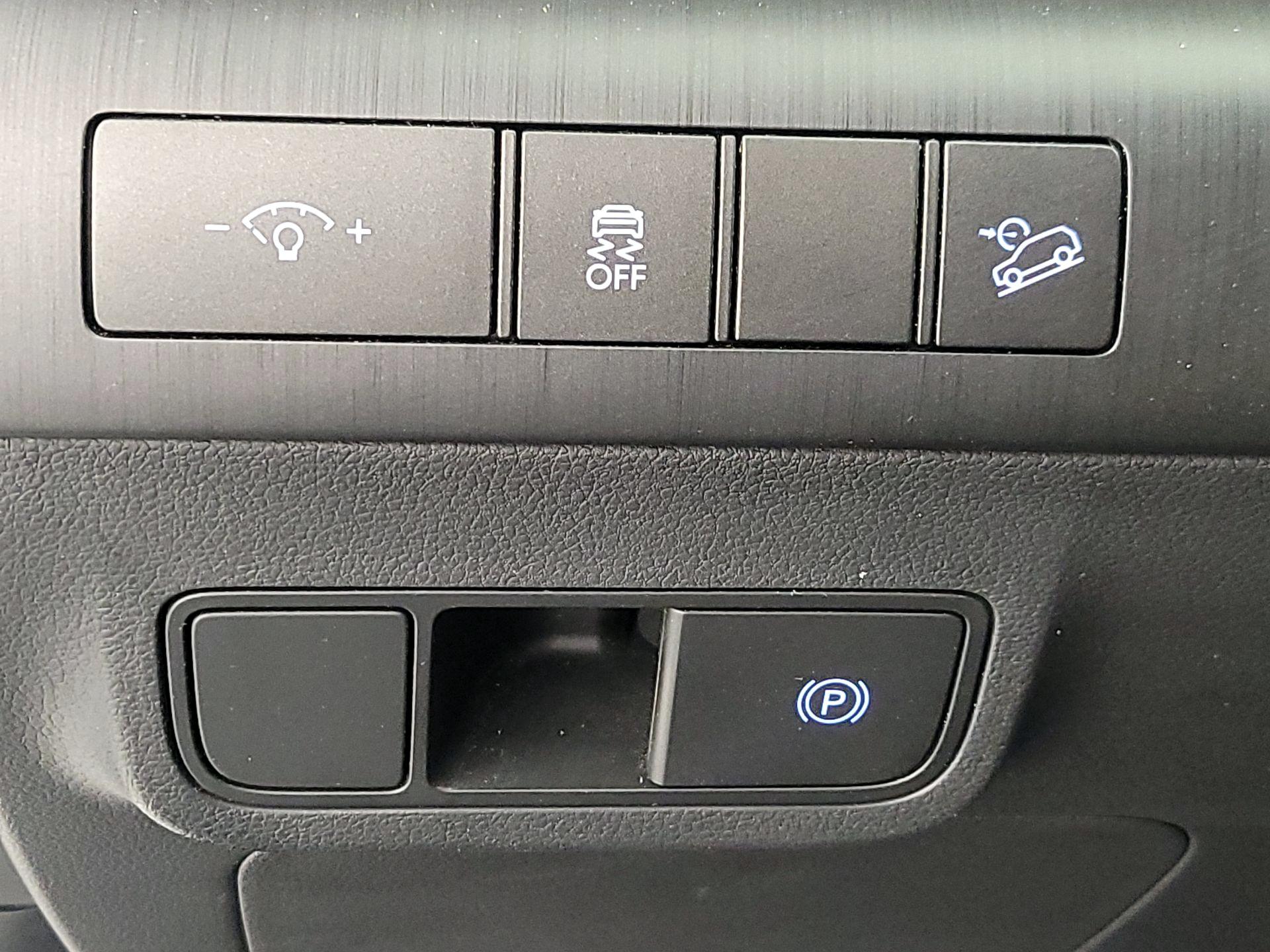 Thumbnail: 2024 Hyundai Kona - 13