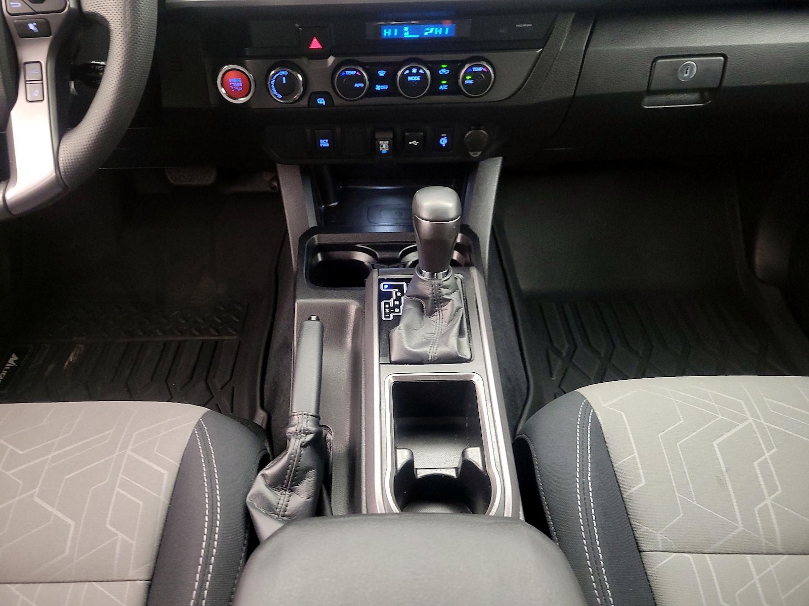 2023 Toyota Tacoma TRD Off Road - Photo 18