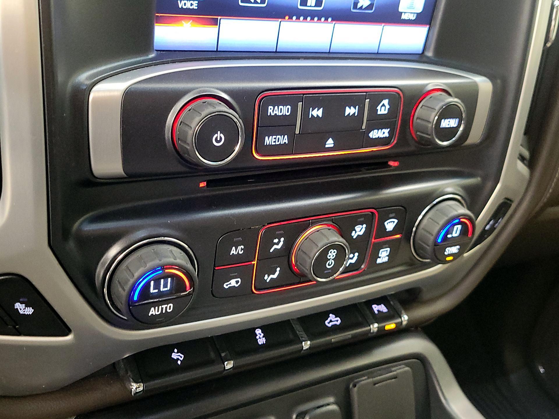 Thumbnail: 2015 GMC Sierra 1500 - 17