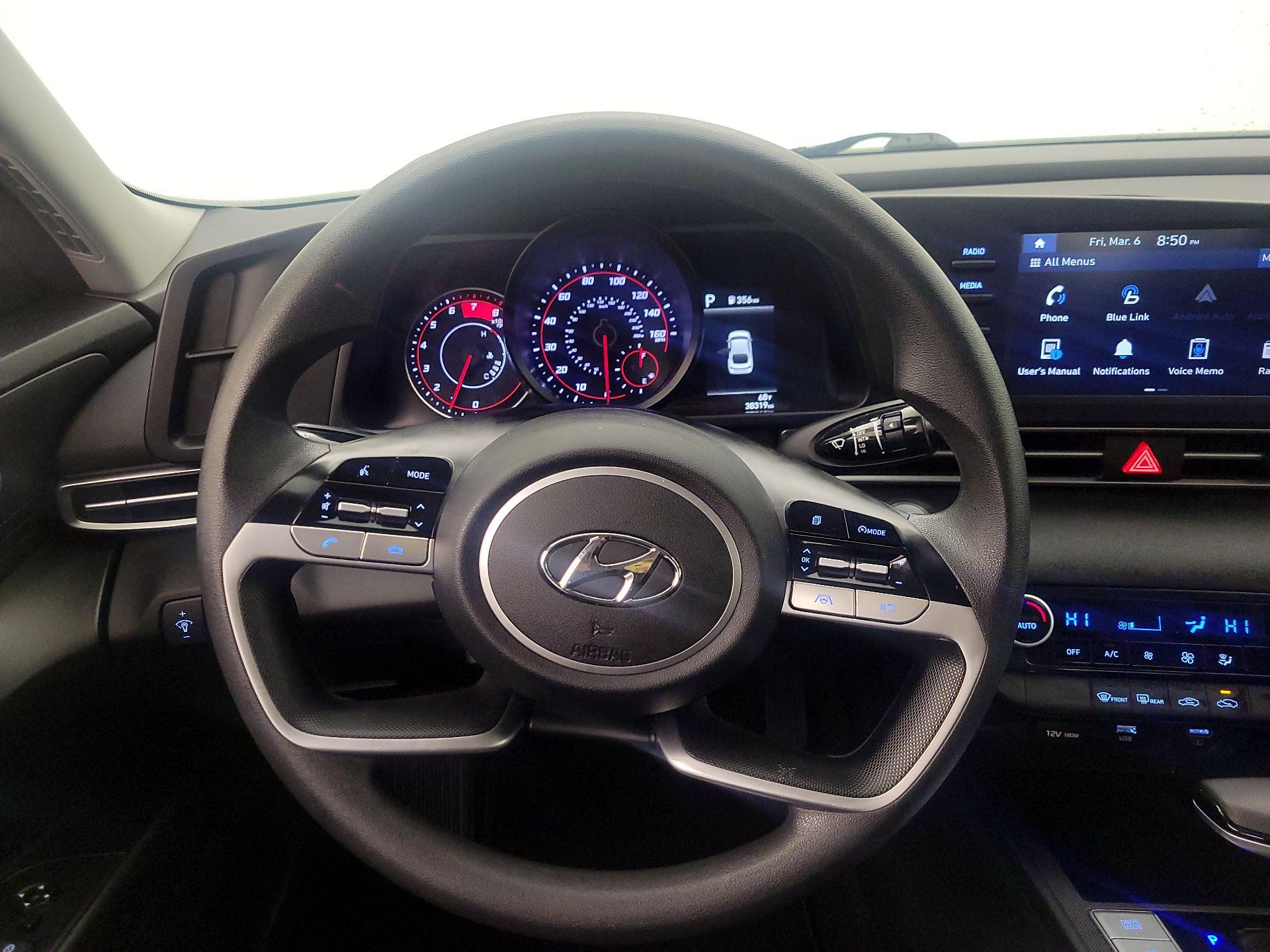 Thumbnail: 2021 Hyundai Elantra - 10