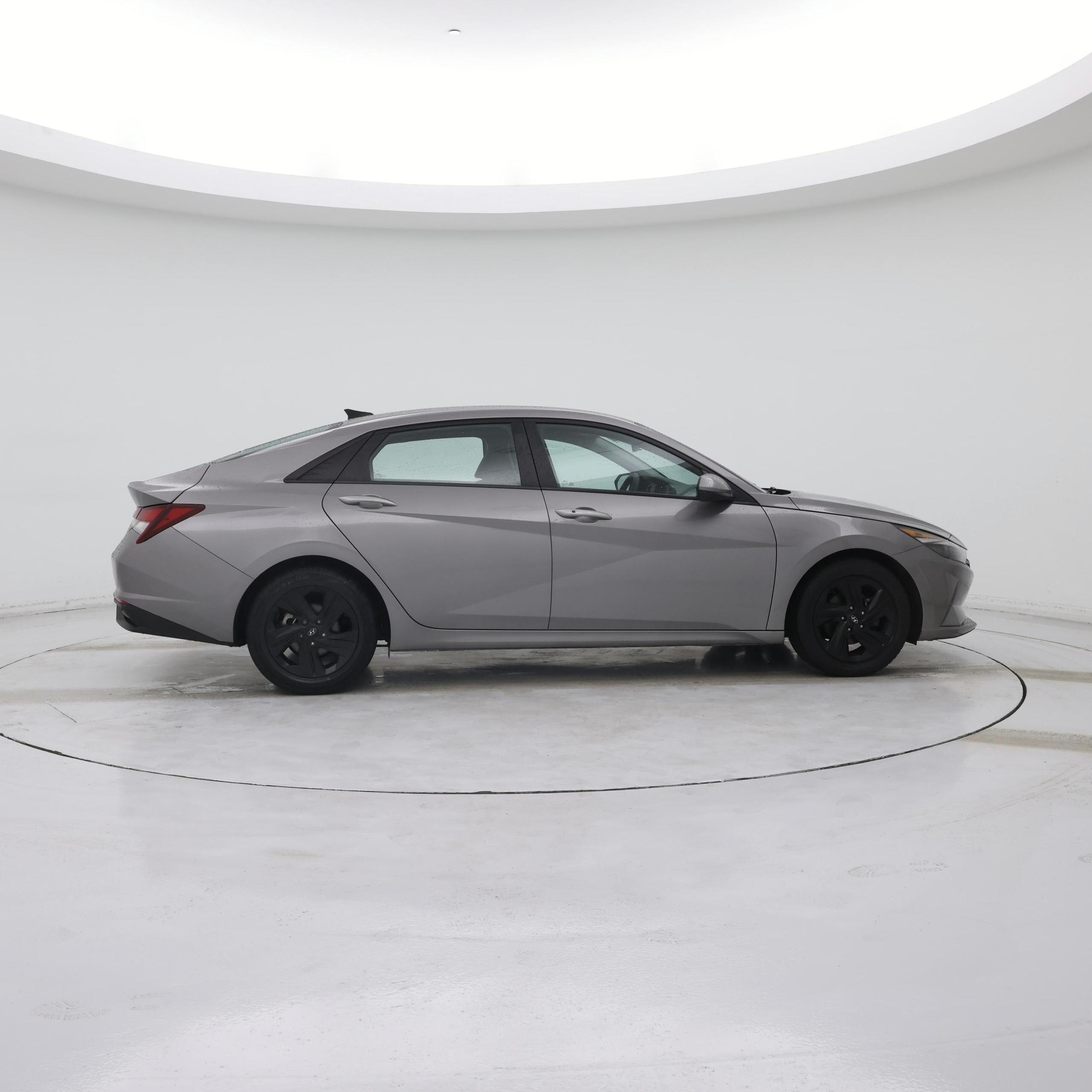 Thumbnail: 2021 Hyundai Elantra - 7