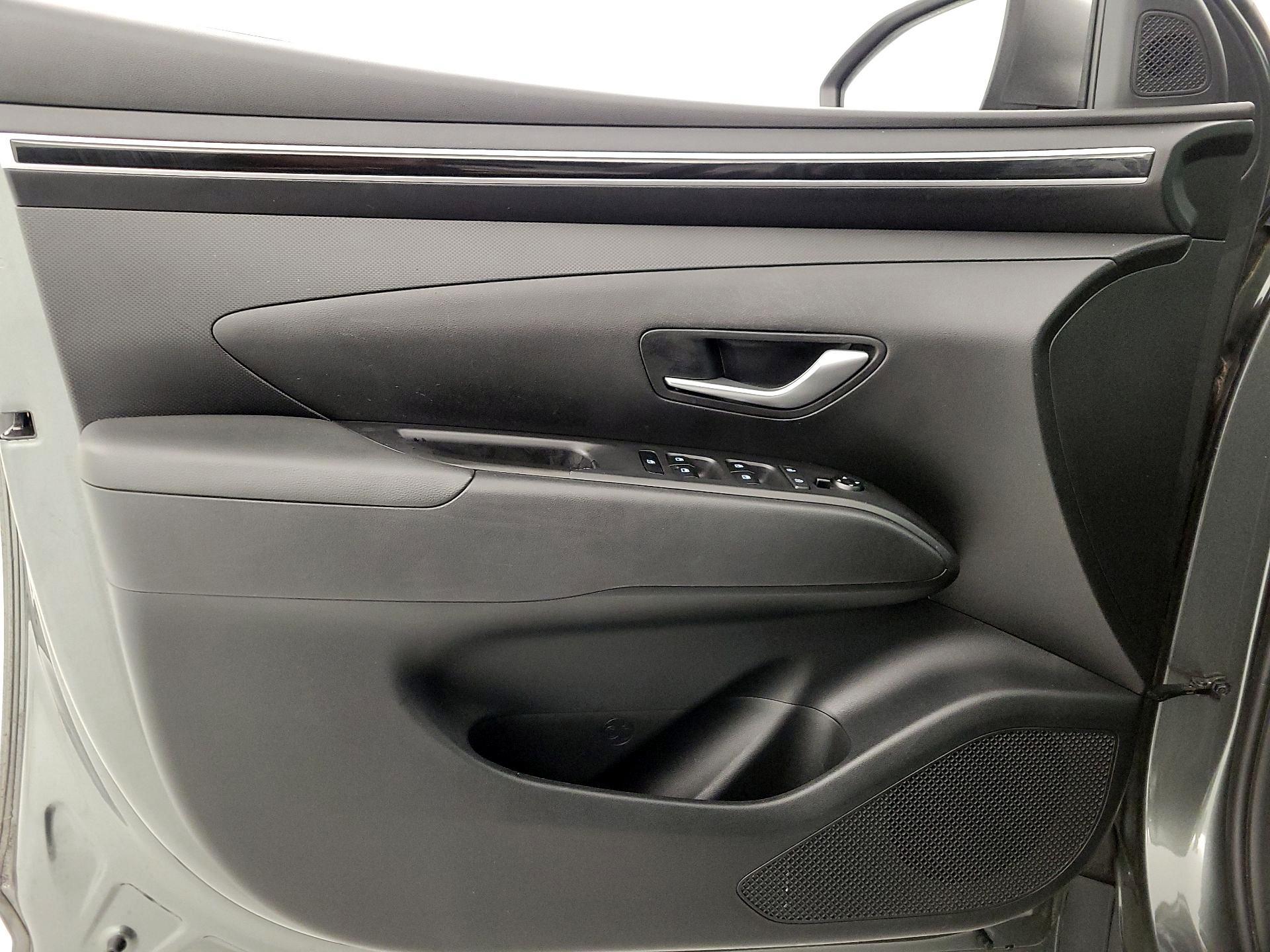 Thumbnail: 2022 Hyundai Tucson - 12