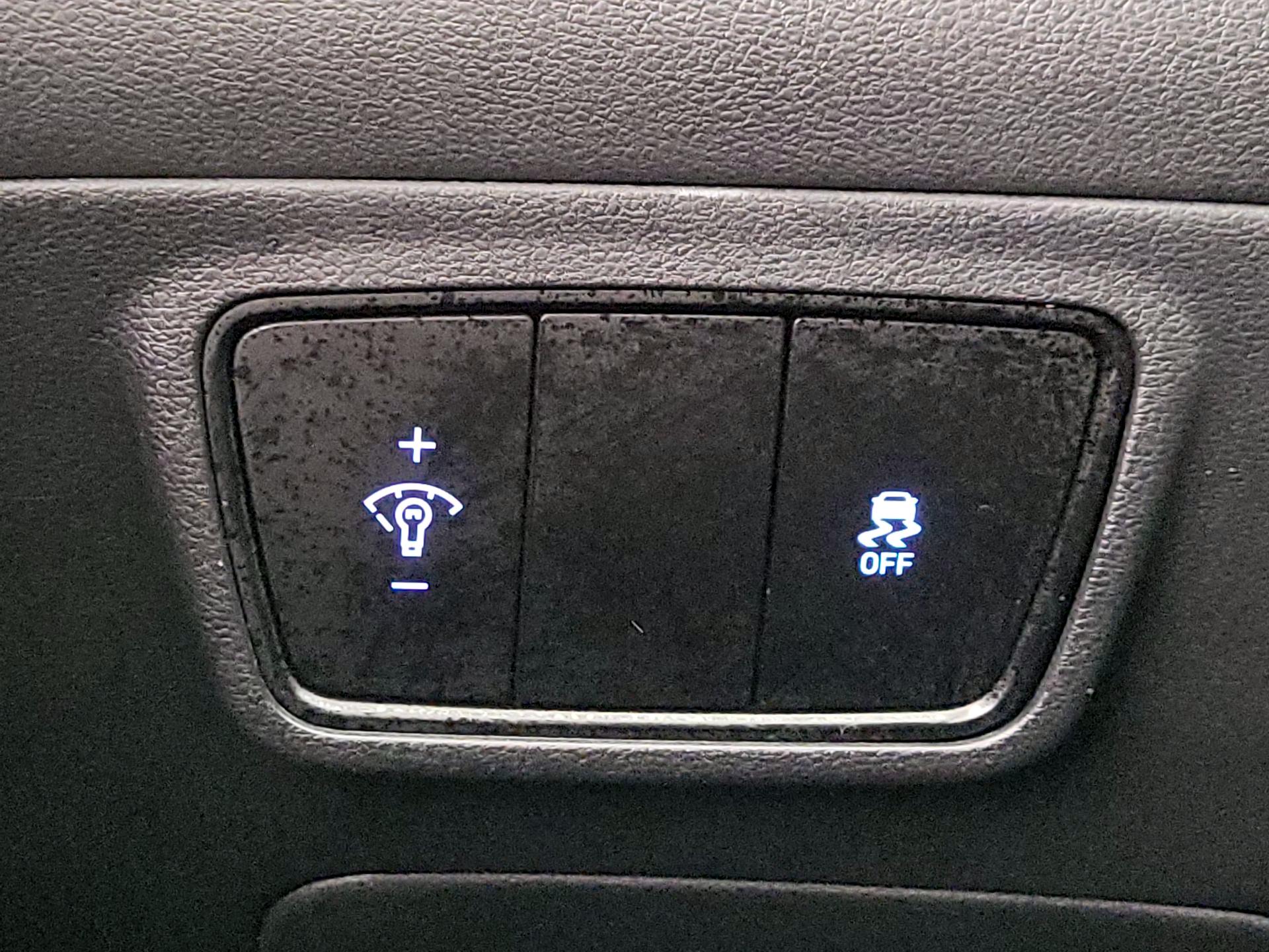 Thumbnail: 2022 Hyundai Tucson - 13