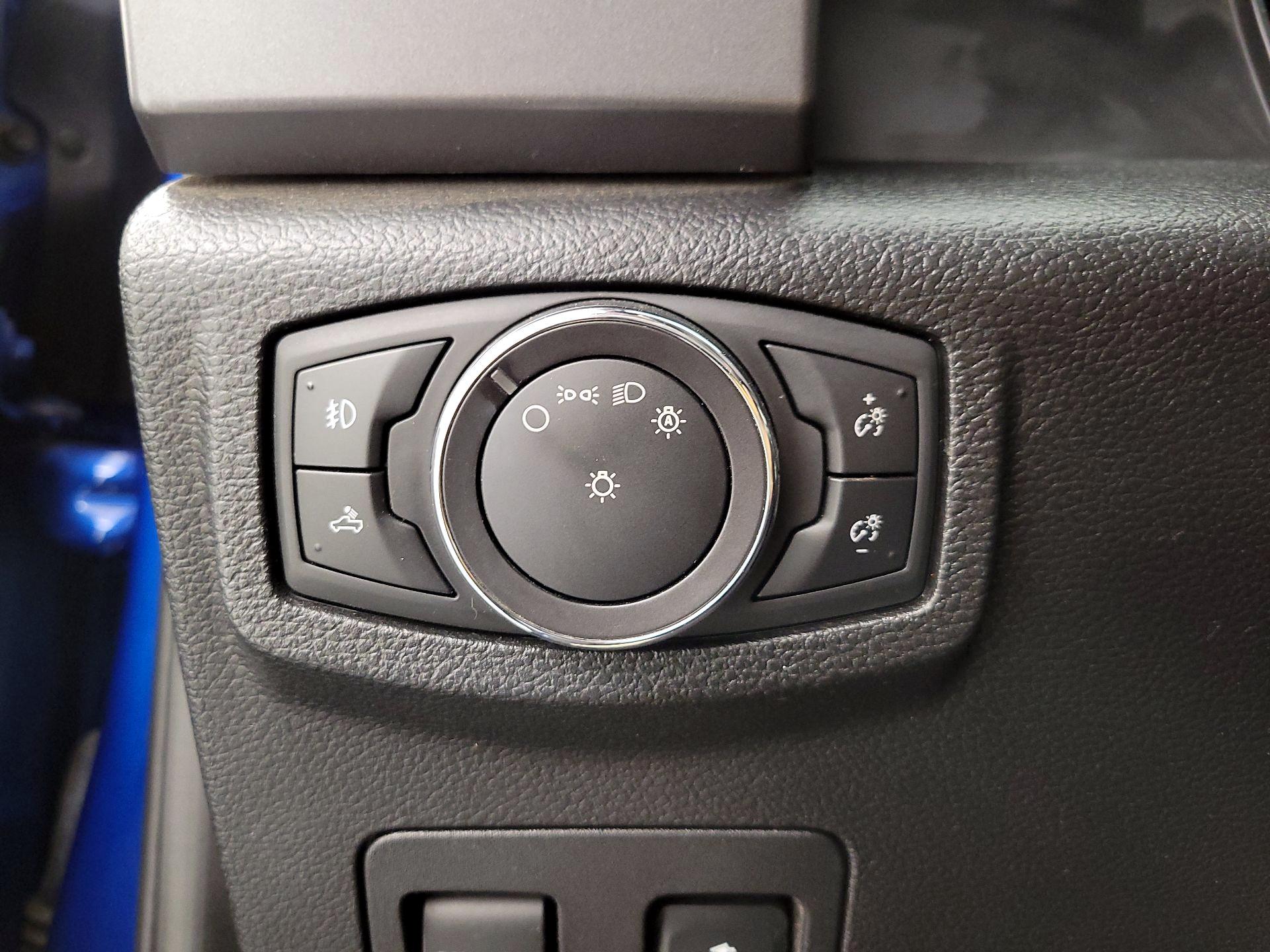 Thumbnail: 2018 Ford F-150 - 13