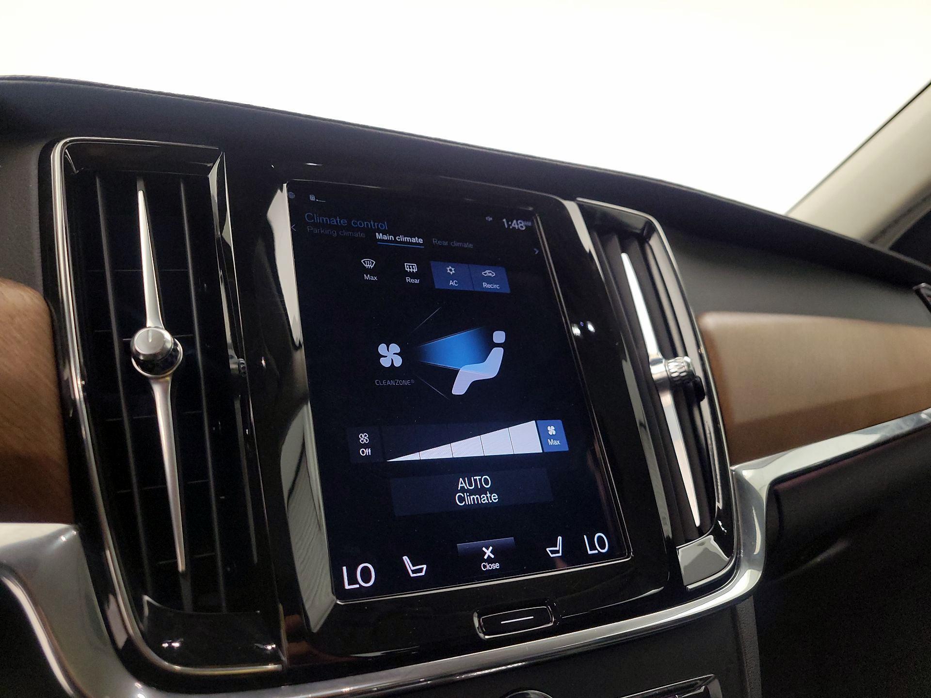 Thumbnail: 2020 Volvo S90 - 16