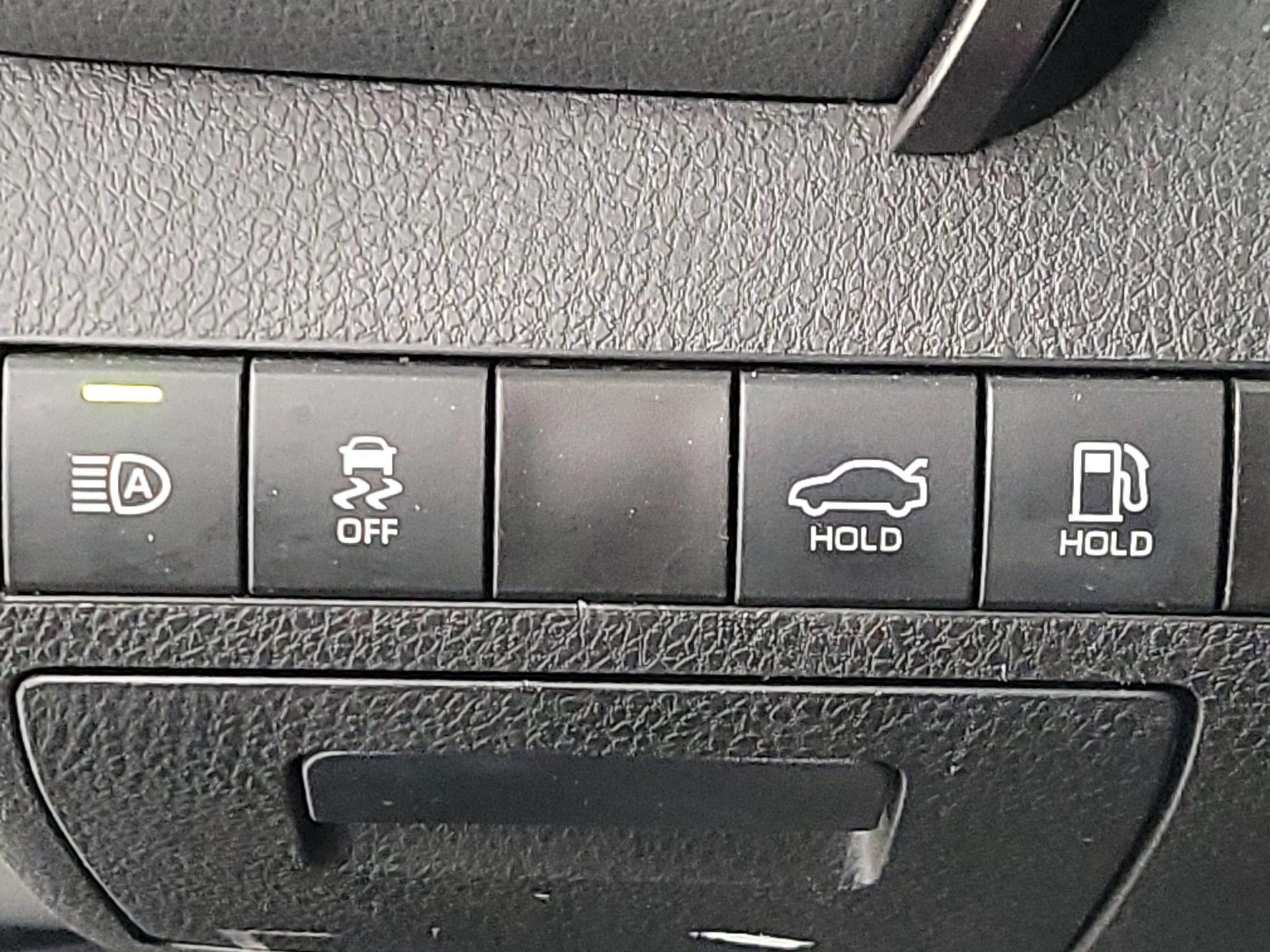 Thumbnail: 2023 Toyota Camry - 13