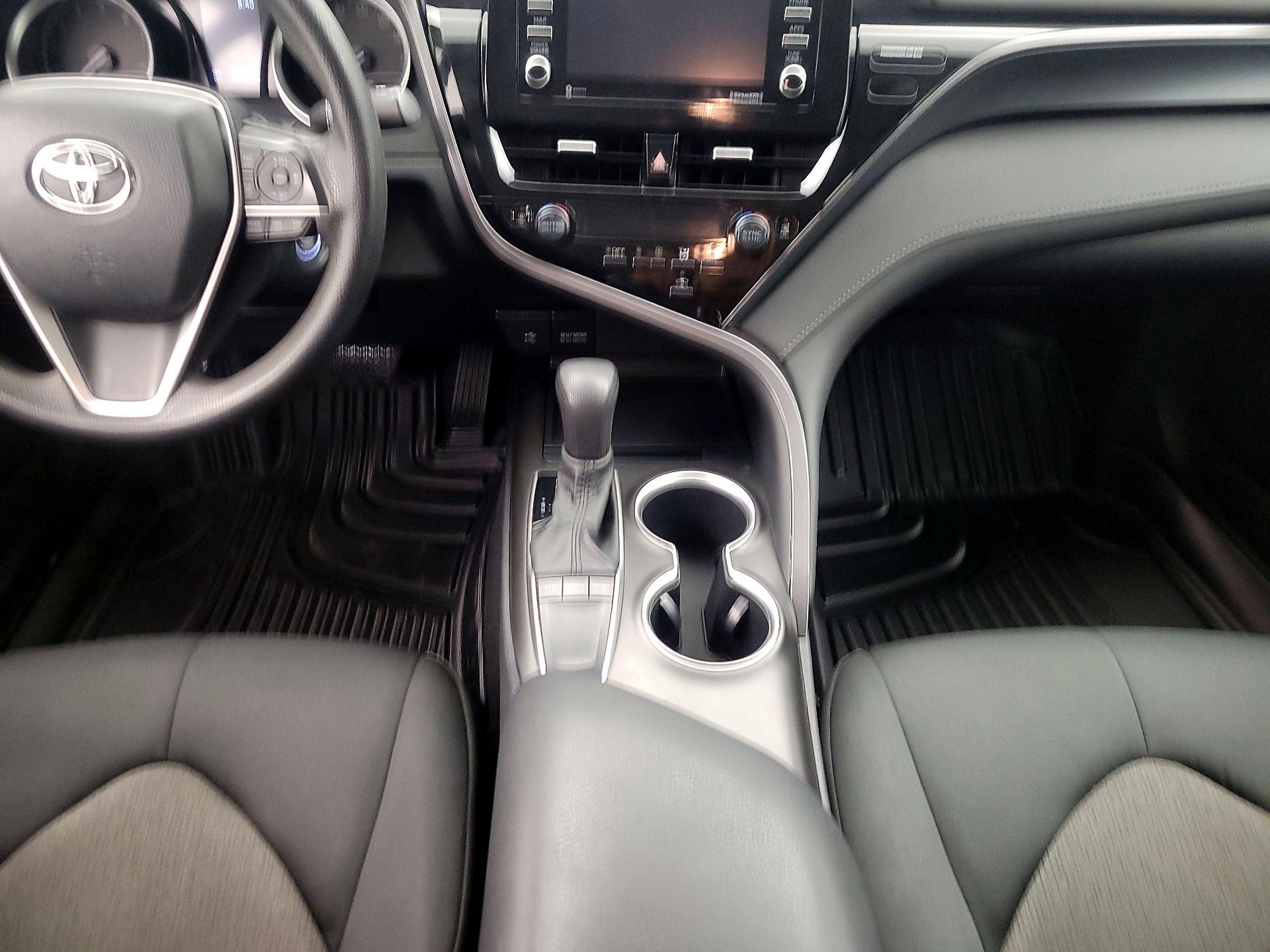 Thumbnail: 2023 Toyota Camry - 17