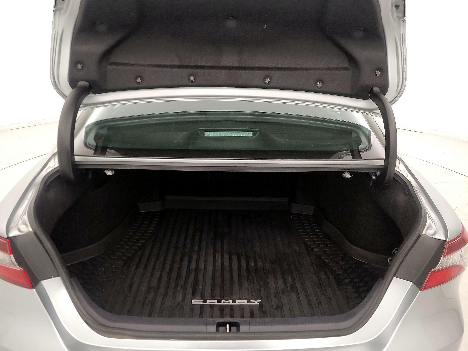 Thumbnail: 2023 Toyota Camry - 20