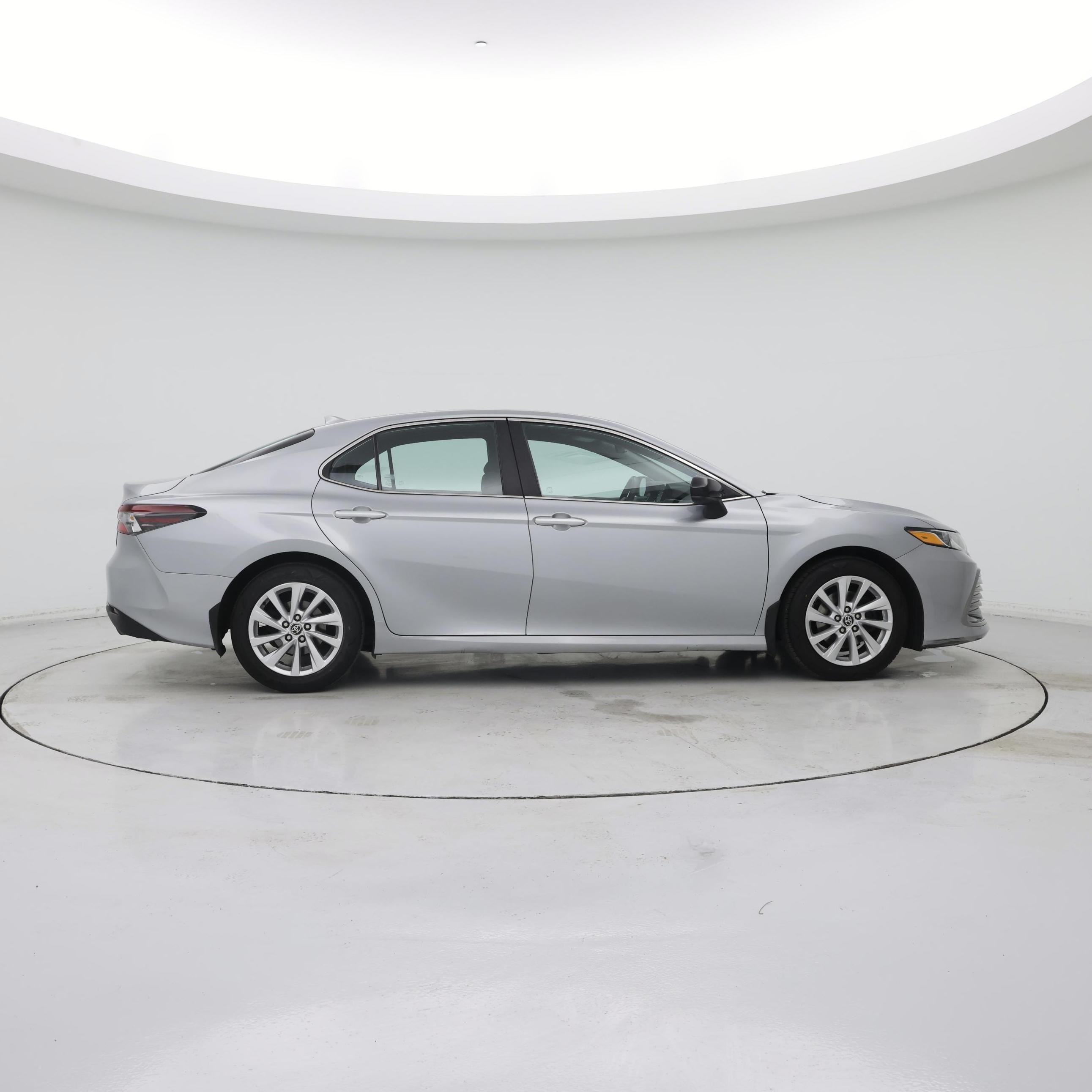 Thumbnail: 2023 Toyota Camry - 7