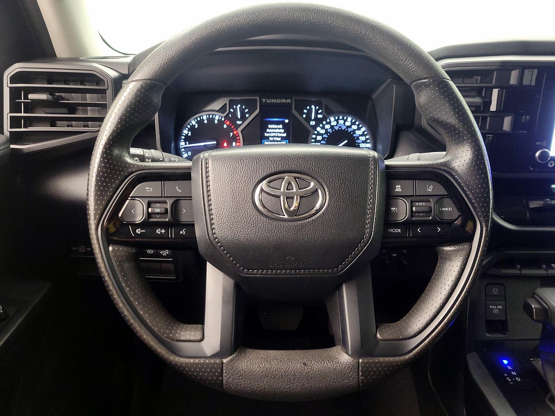 Thumbnail: 2024 Toyota Tundra - 10