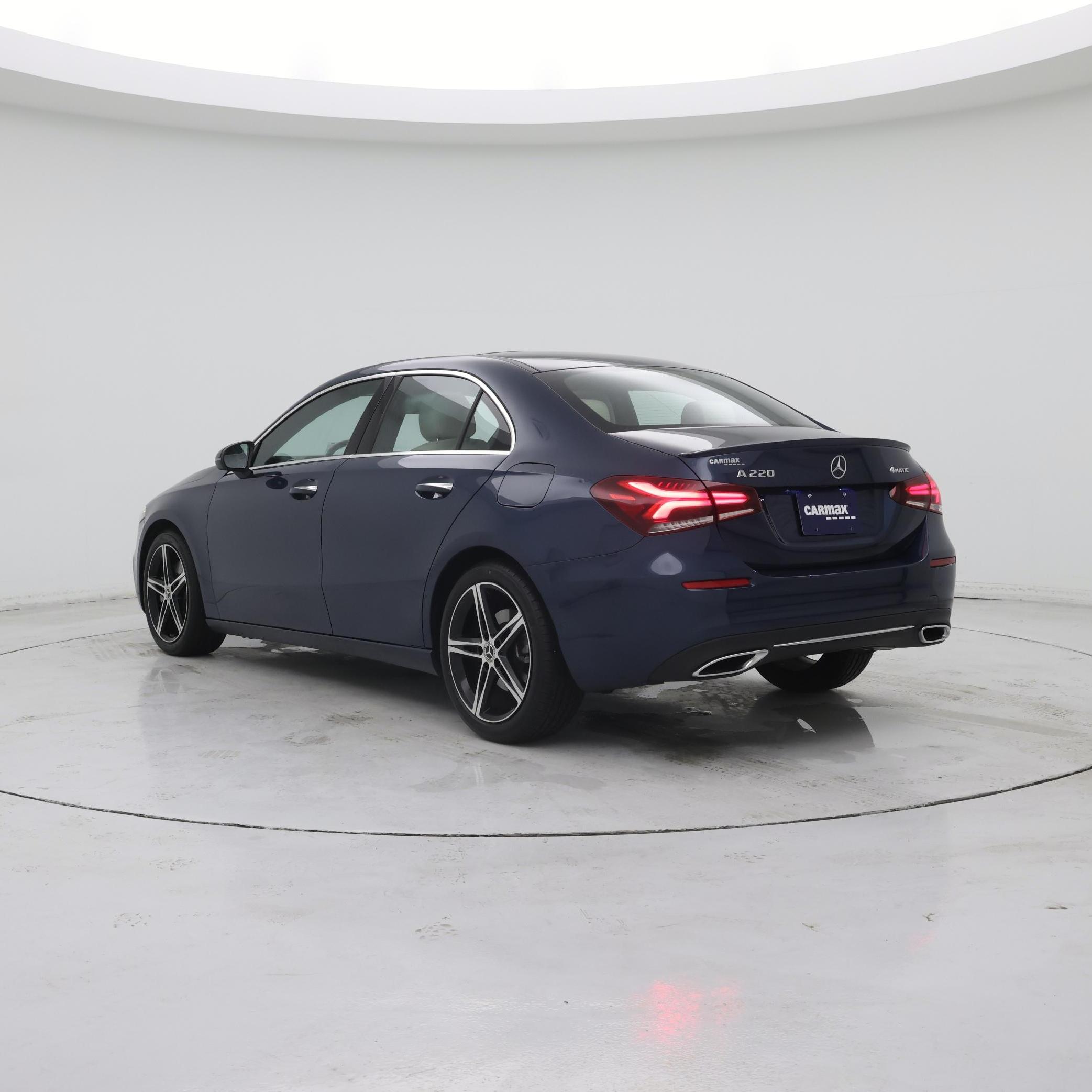 Thumbnail: 2022 Mercedes-Benz A-Class - 2