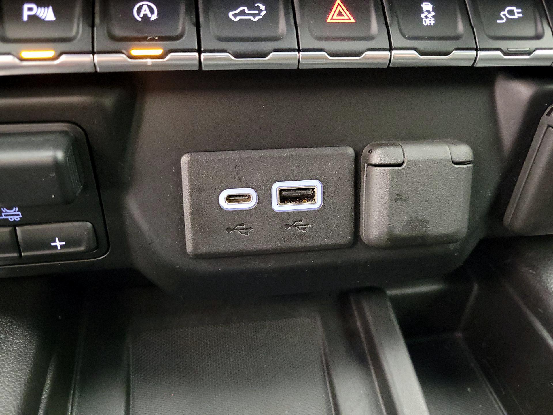 Thumbnail: 2021 GMC Sierra 1500 - 19