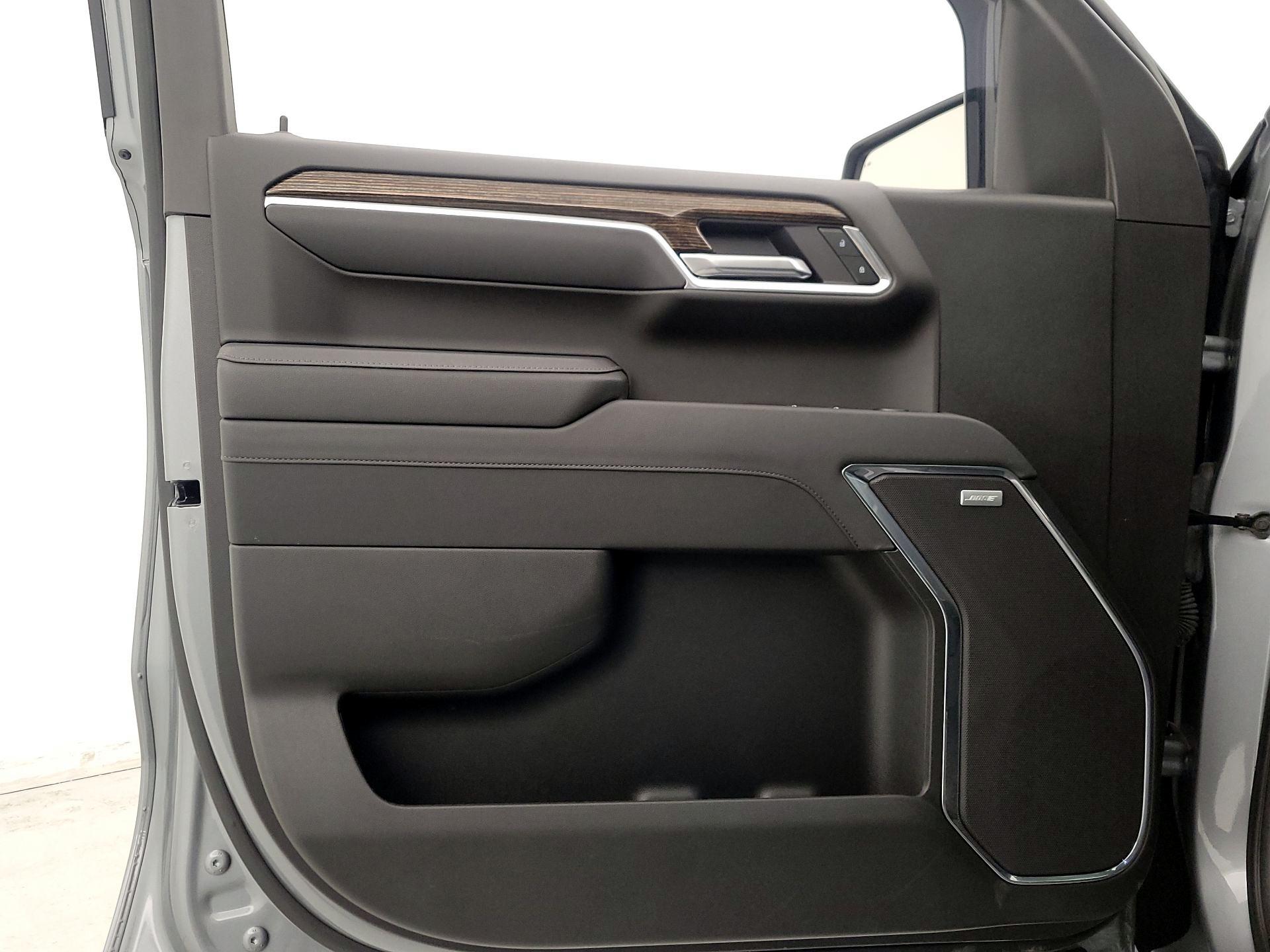 Thumbnail: 2025 GMC Sierra 1500 - 12