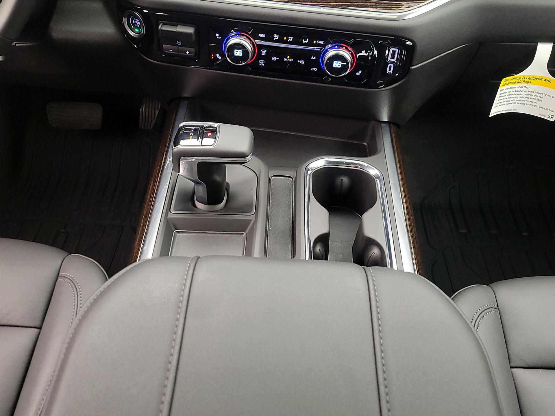 Thumbnail: 2025 GMC Sierra 1500 - 18