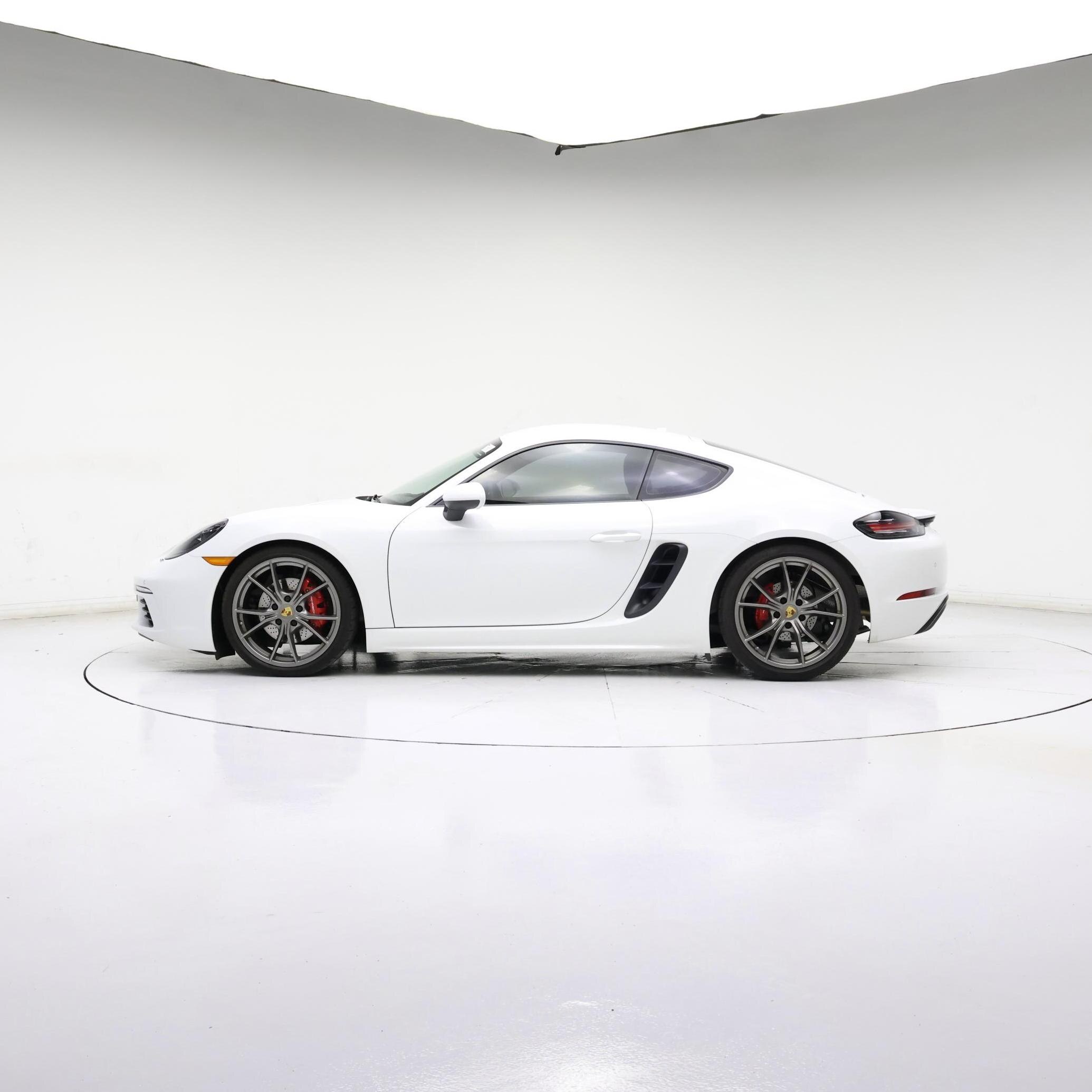 Thumbnail: 2018 Porsche 718 Cayman - 3