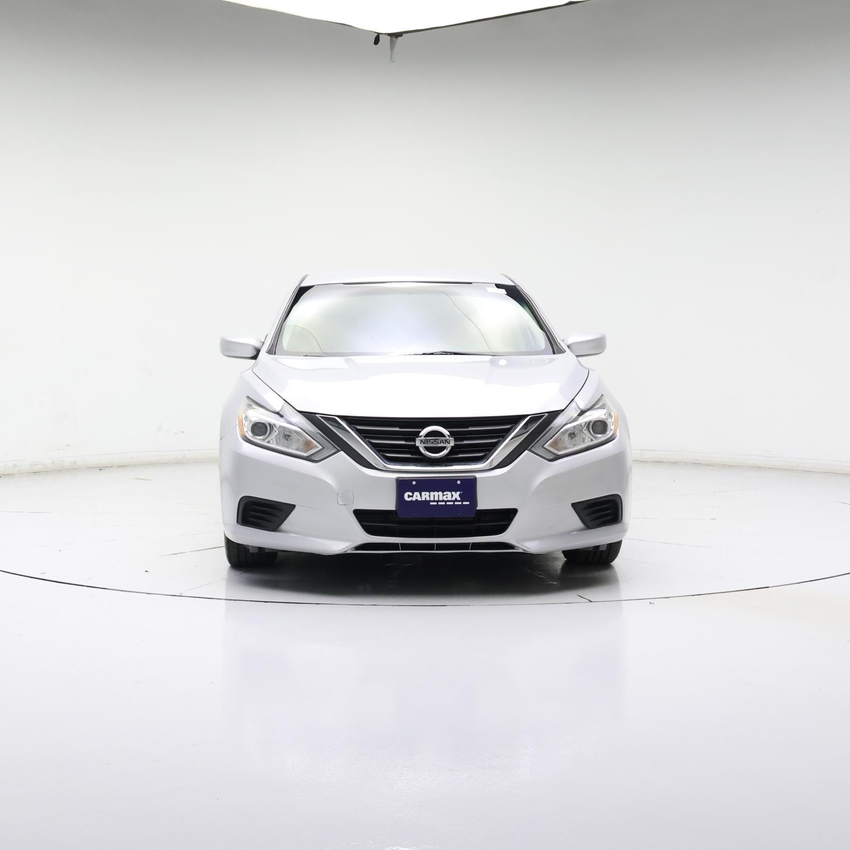 Thumbnail: 2016 Nissan Altima - 5